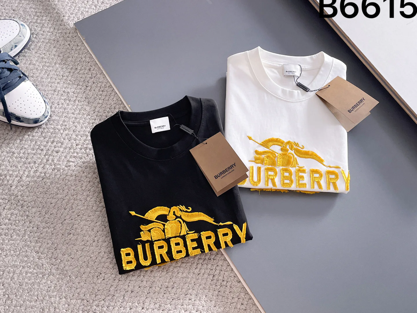 Men's T-Shirts BURBERRY 18000468