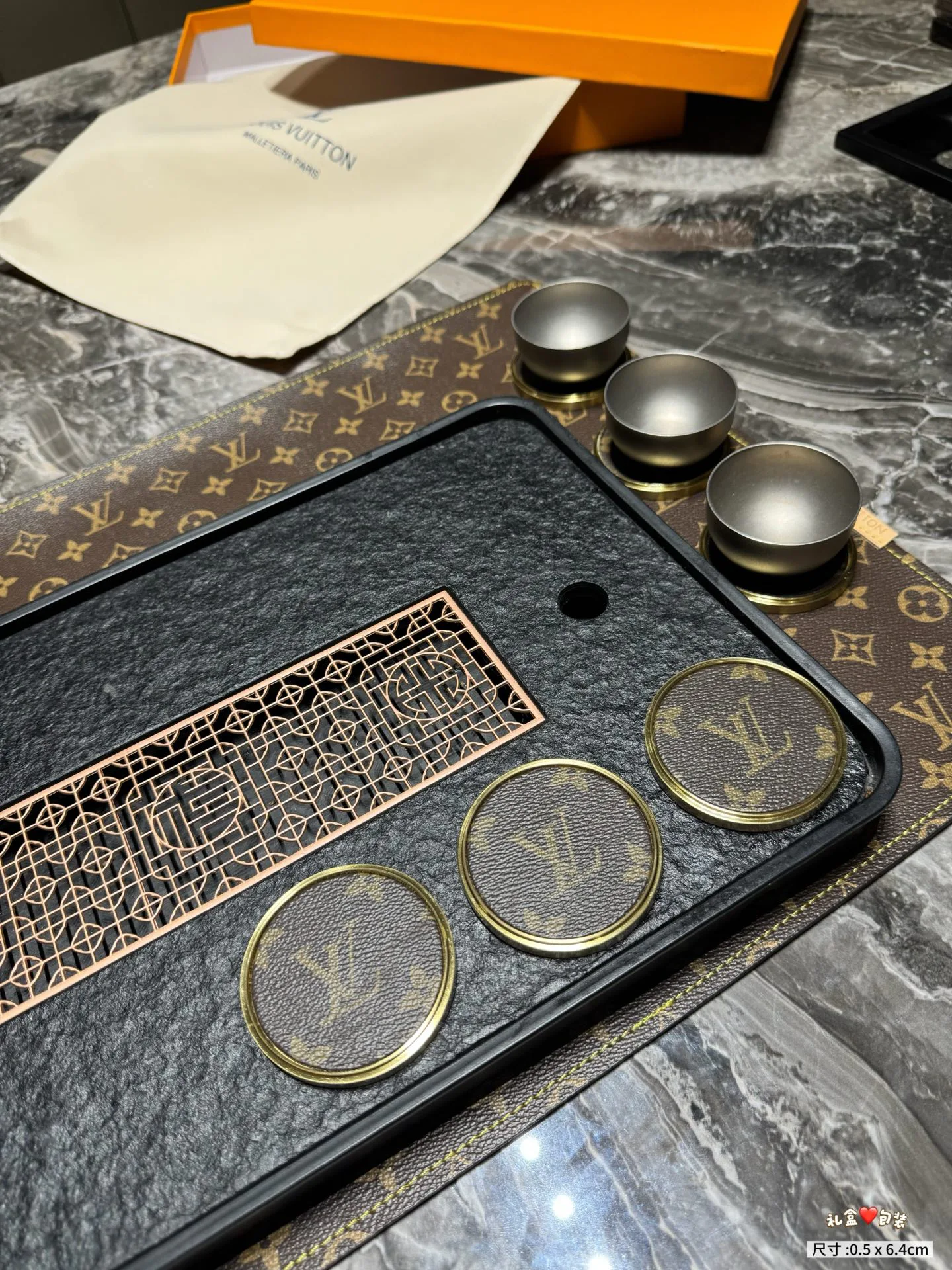 Tableware LOUIS VUITTON 18013277