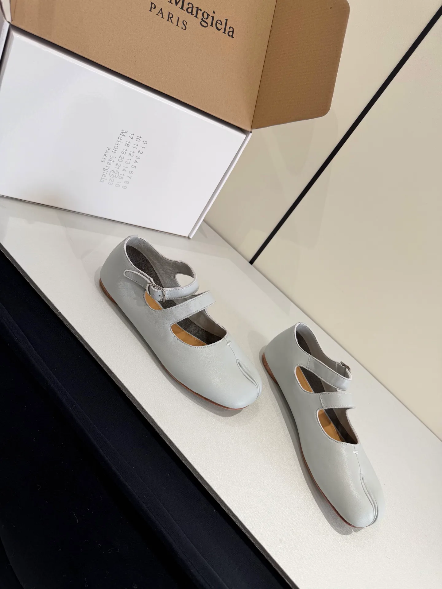 Women's Heels MAISON MARGIELA 17884336