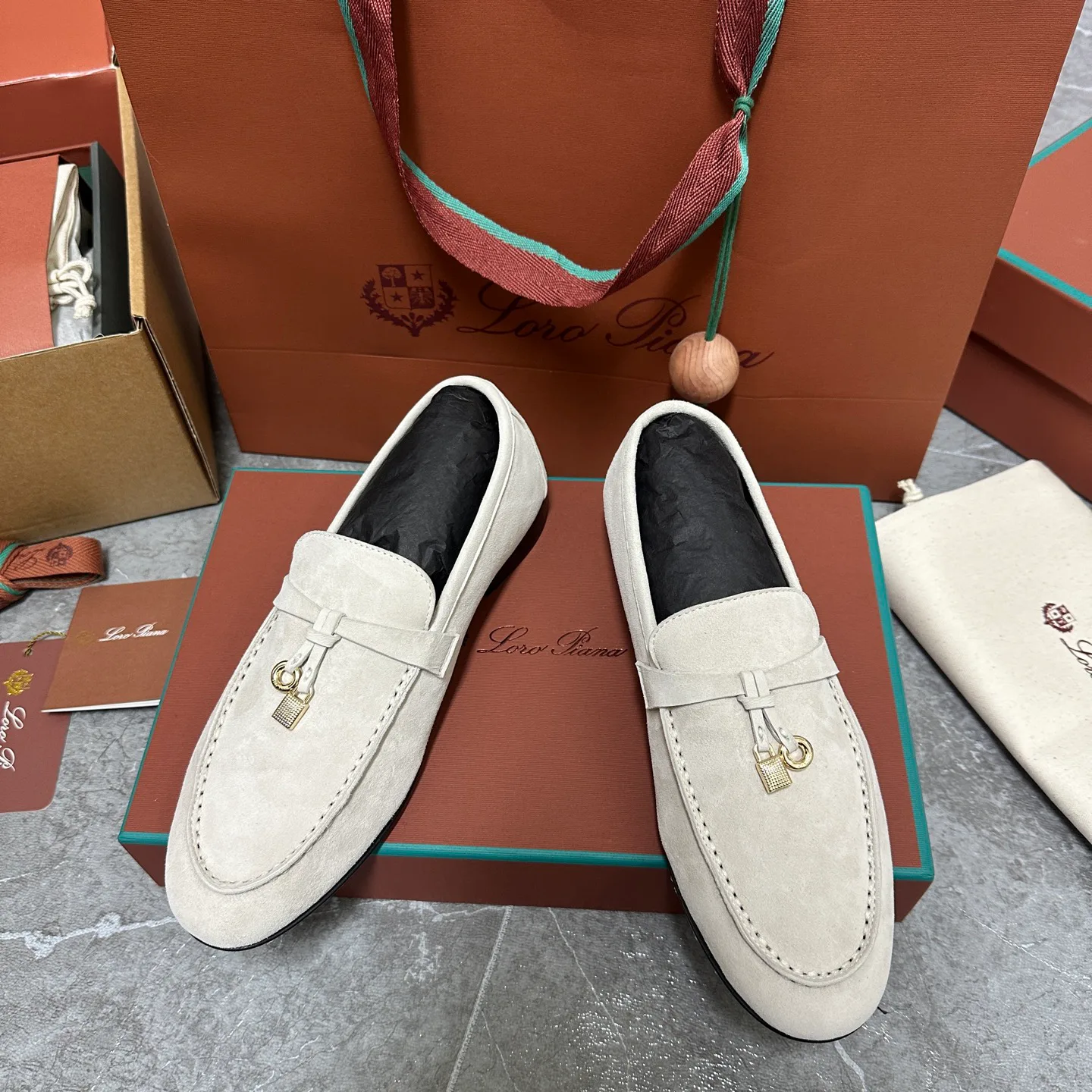 Women's Loafers And Moccasins LORO PIANA 17787176