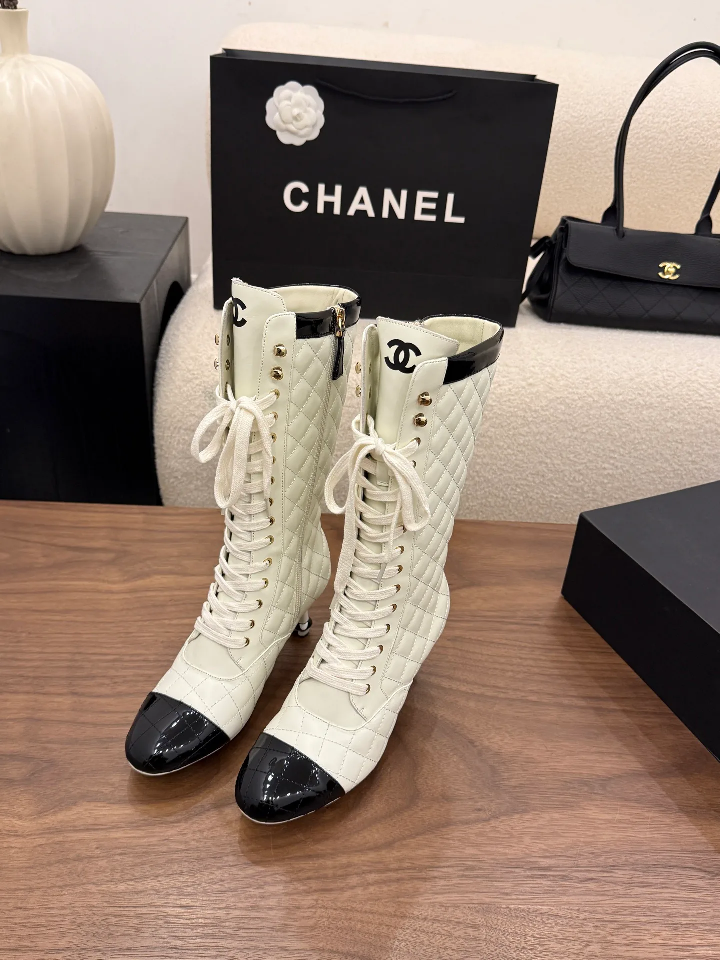 Women's Boots CHANEL 17920838