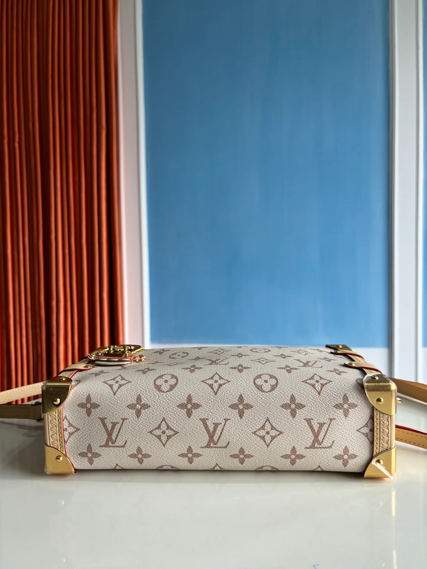 Women's Classic Handbags LOUIS VUITTON 17801280