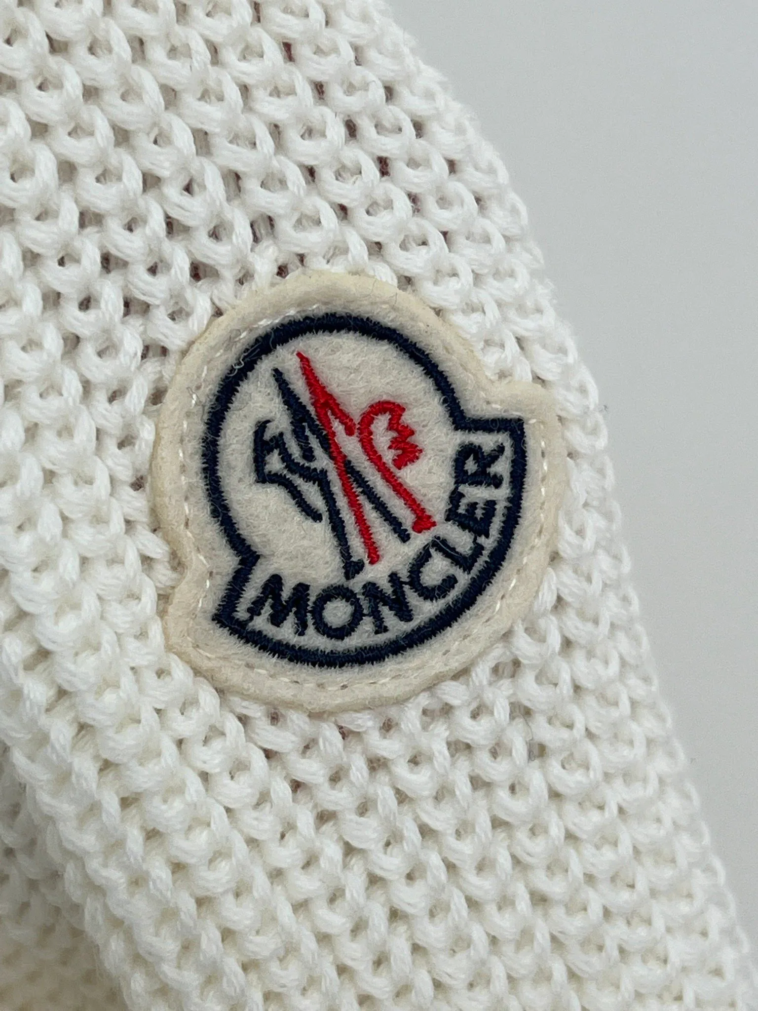 Women's Jackets And Down Jackets MONCLER 18416255