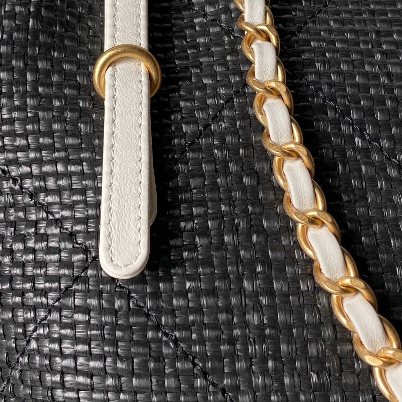 Women's Classic Handbags CHANEL 17827310