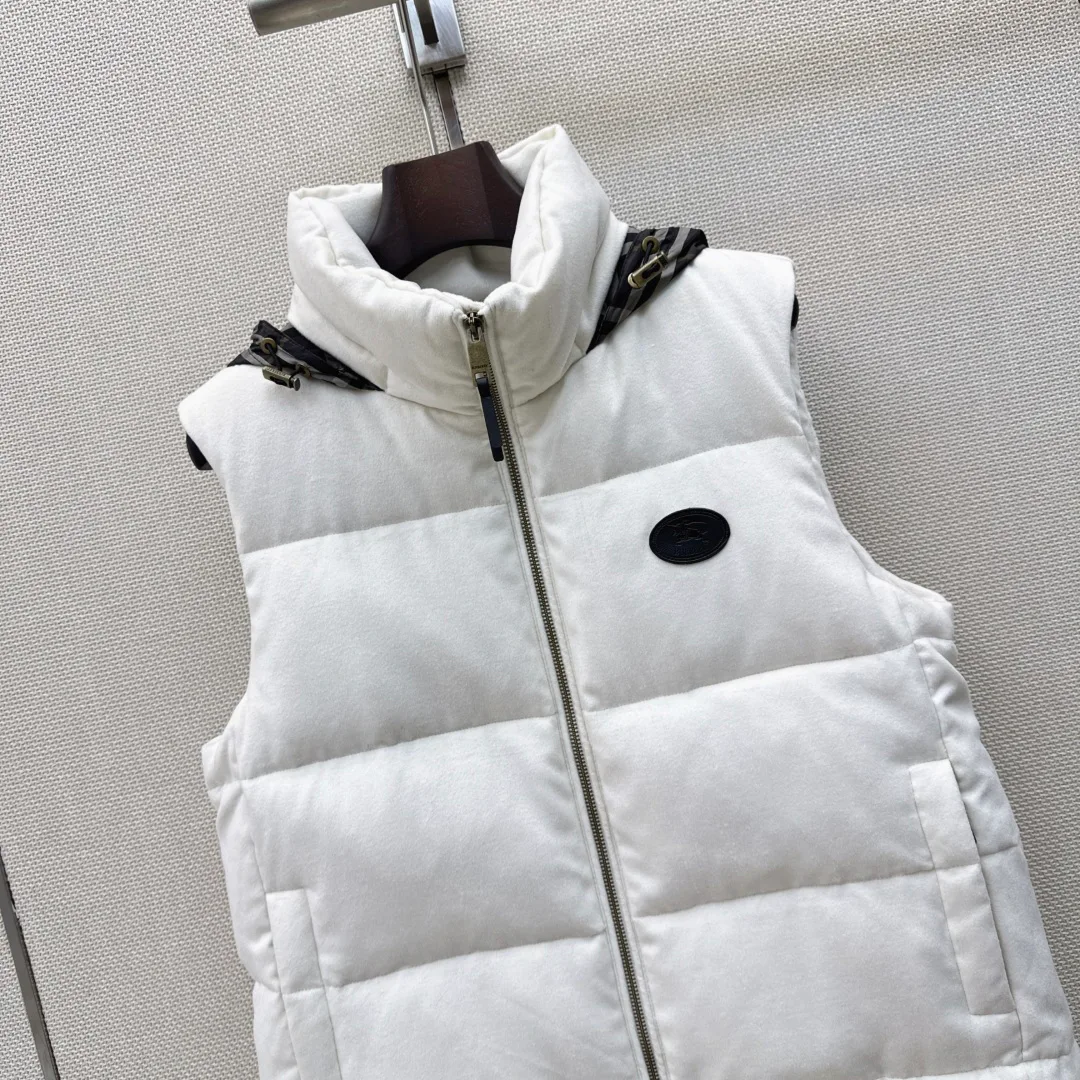 Women's Vests BURBERRY 18023673