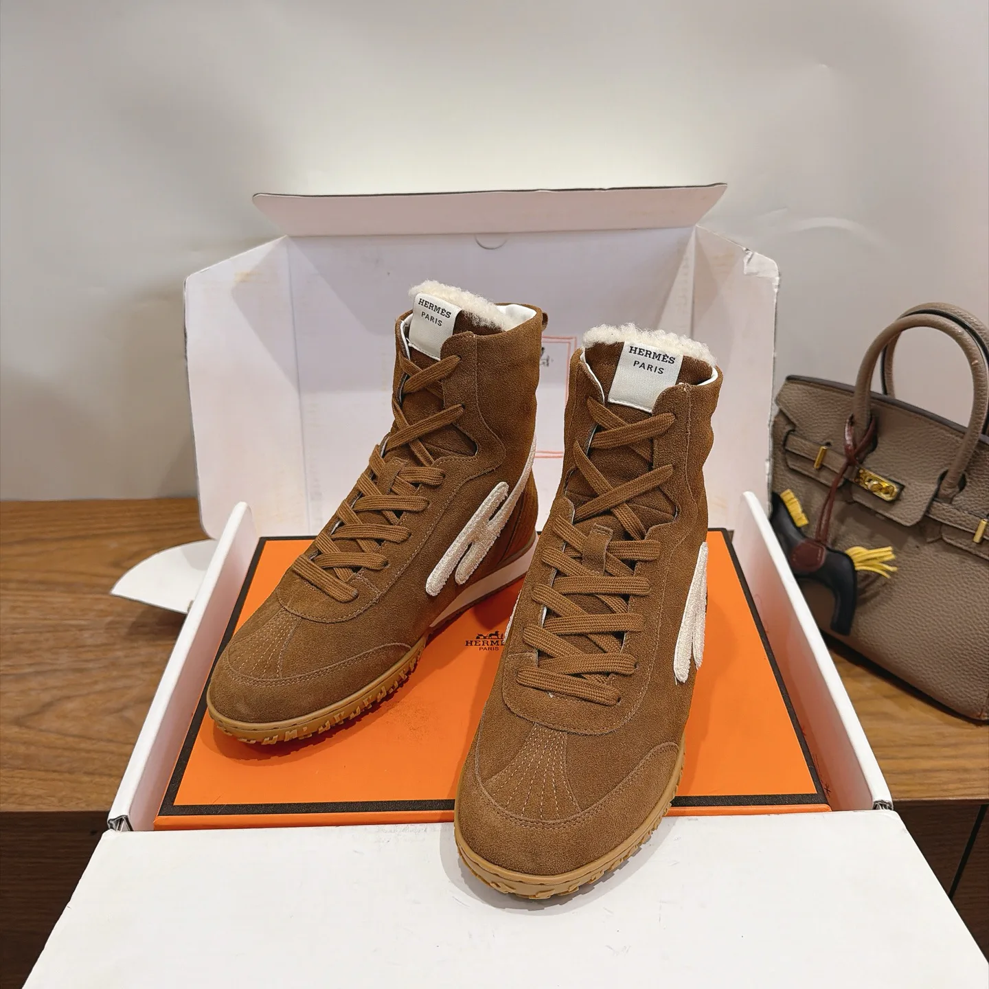 Women's Sneakers HERMES 17935236