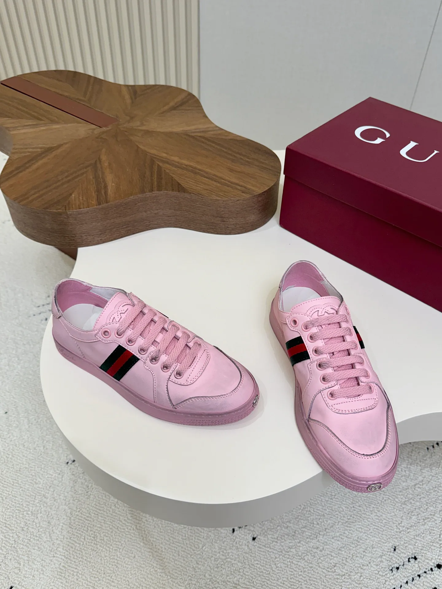 Women's Sneakers GUCCI 17571665