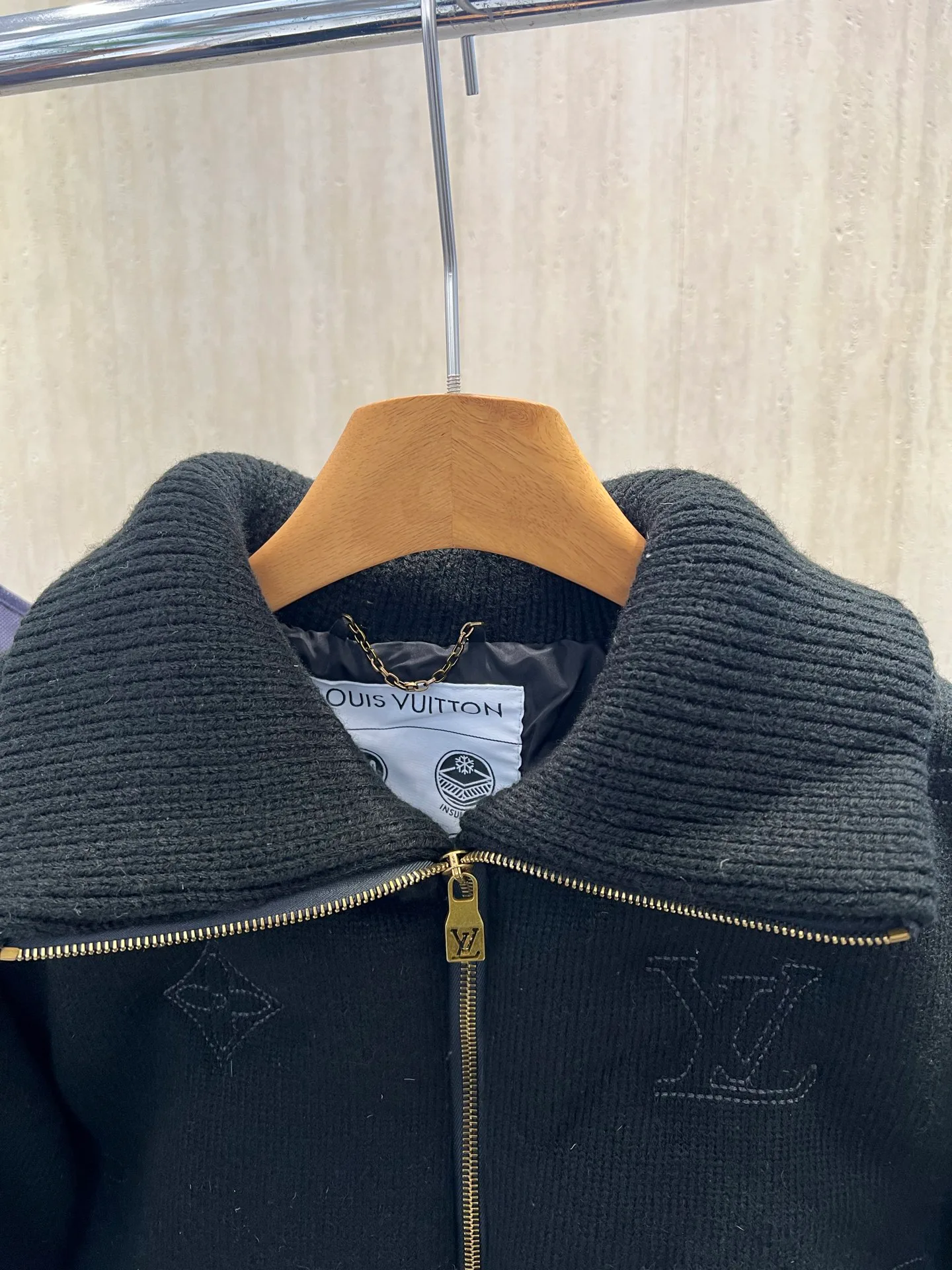 Men's Jackets And Down Jackets LOUIS VUITTON 18231203