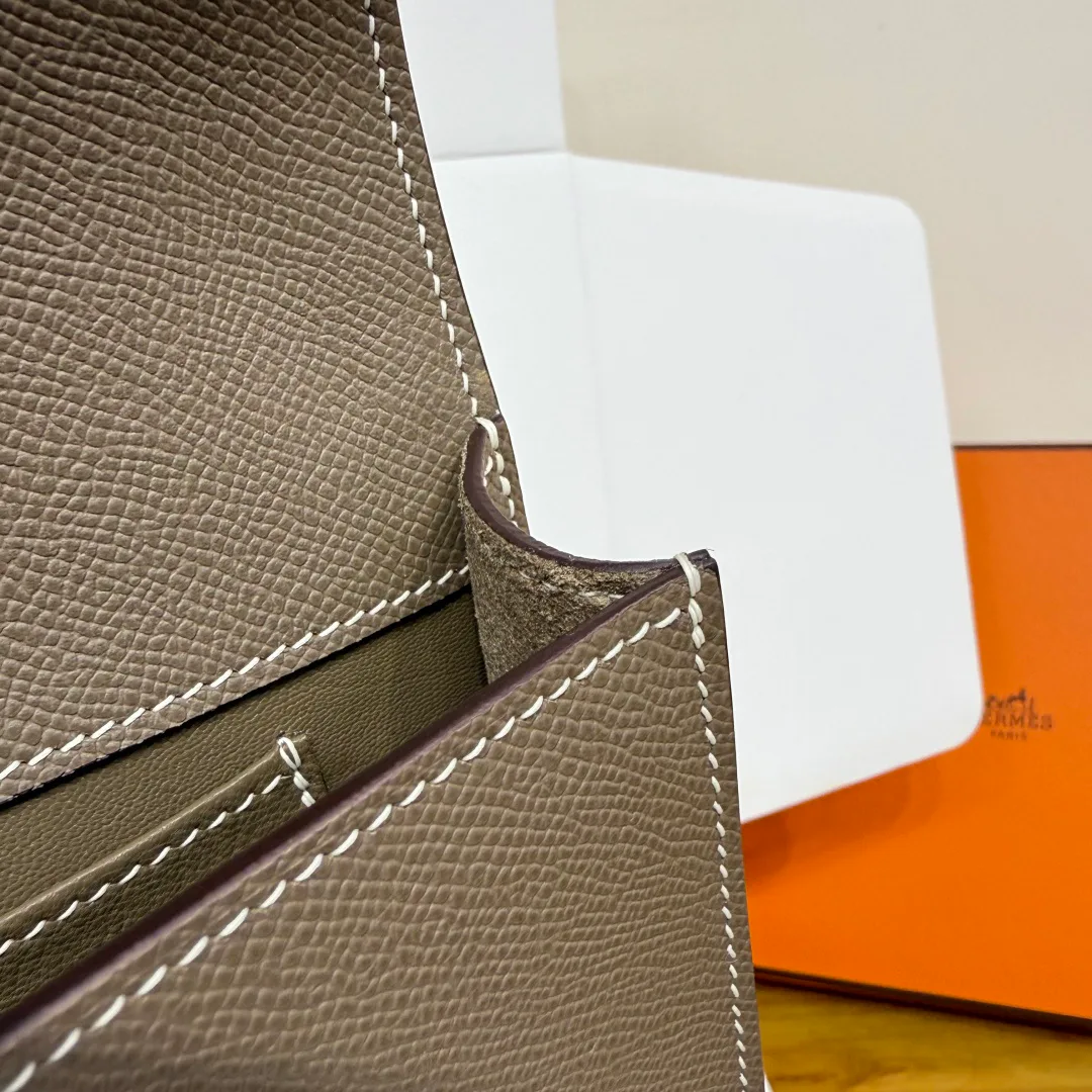 Women's Clutches HERMES 18077348