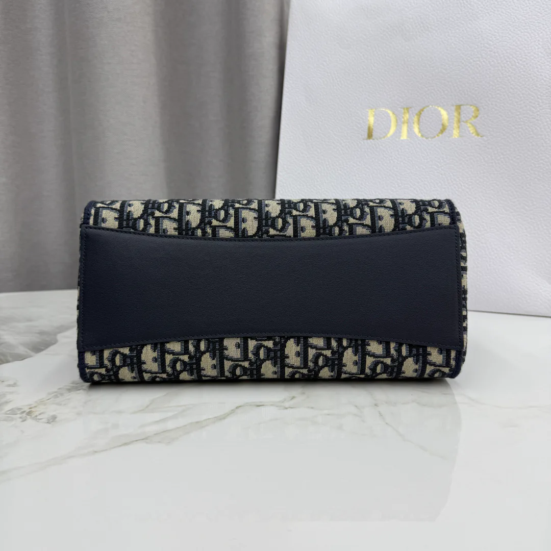 Women's Classic Handbags CHRISTIAN DIOR 18187819