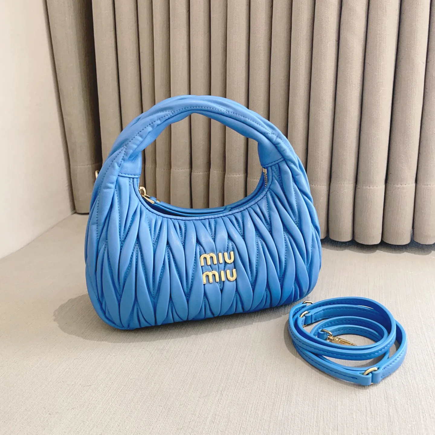 Women's Classic Handbags MIU MIU 17483309