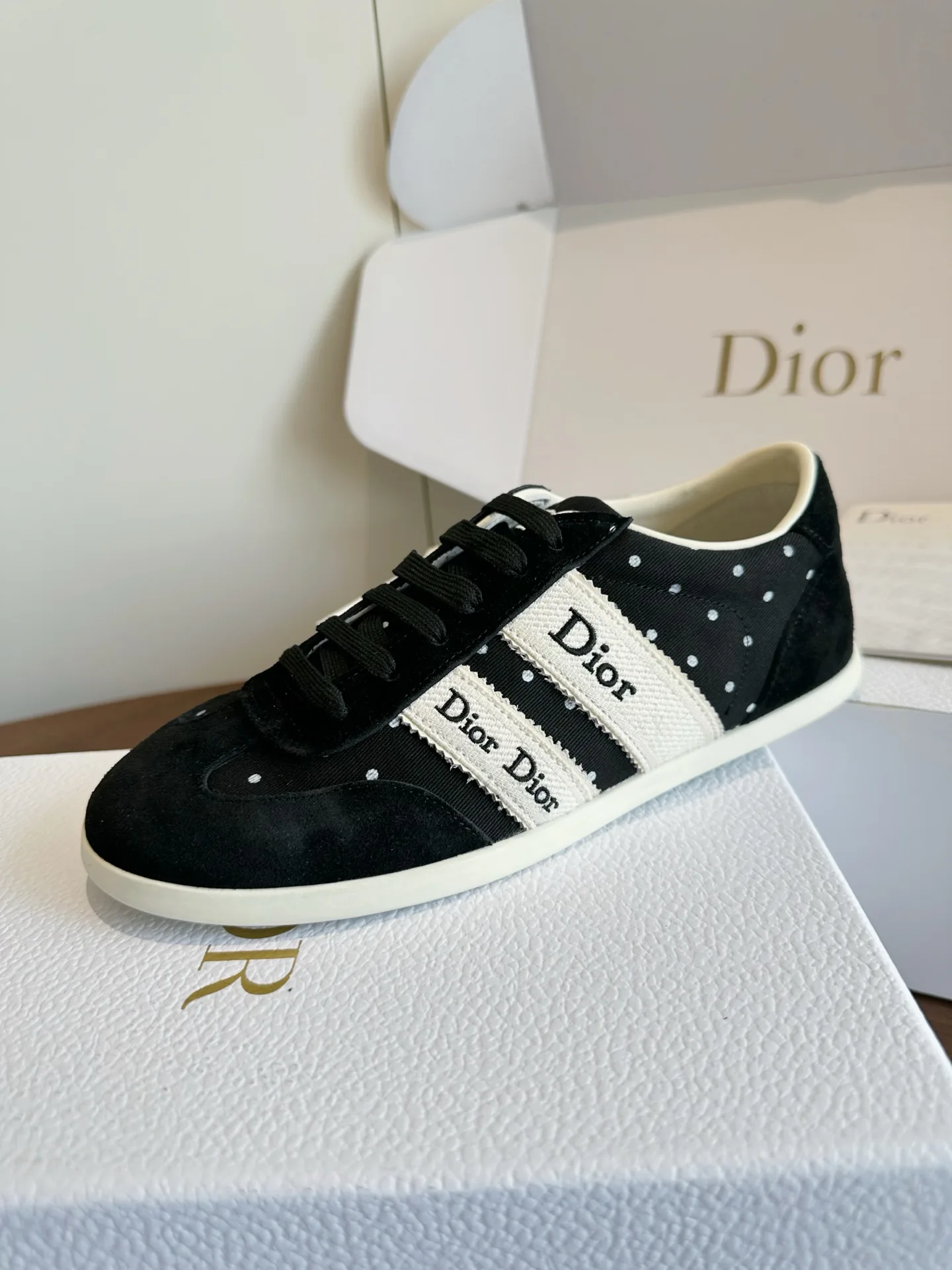 Women's Sneakers CHRISTIAN DIOR 18443954