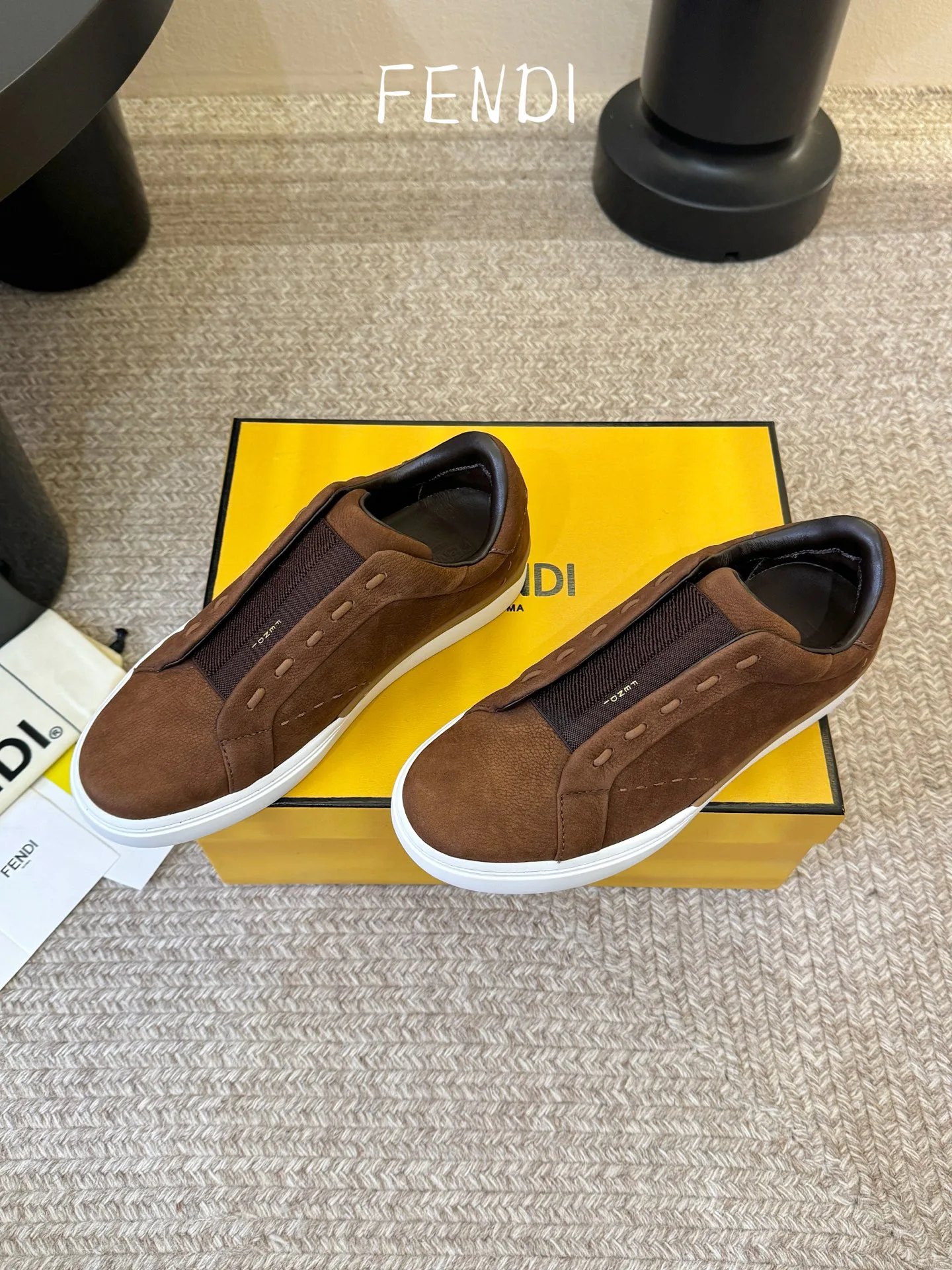 Women's Sneakers FENDI 17562241