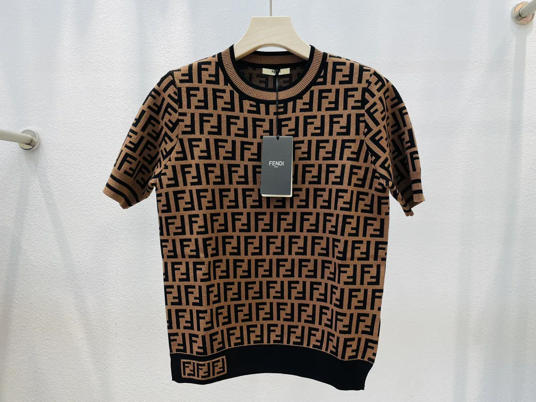 Women's T-Shirts FENDI 18326222