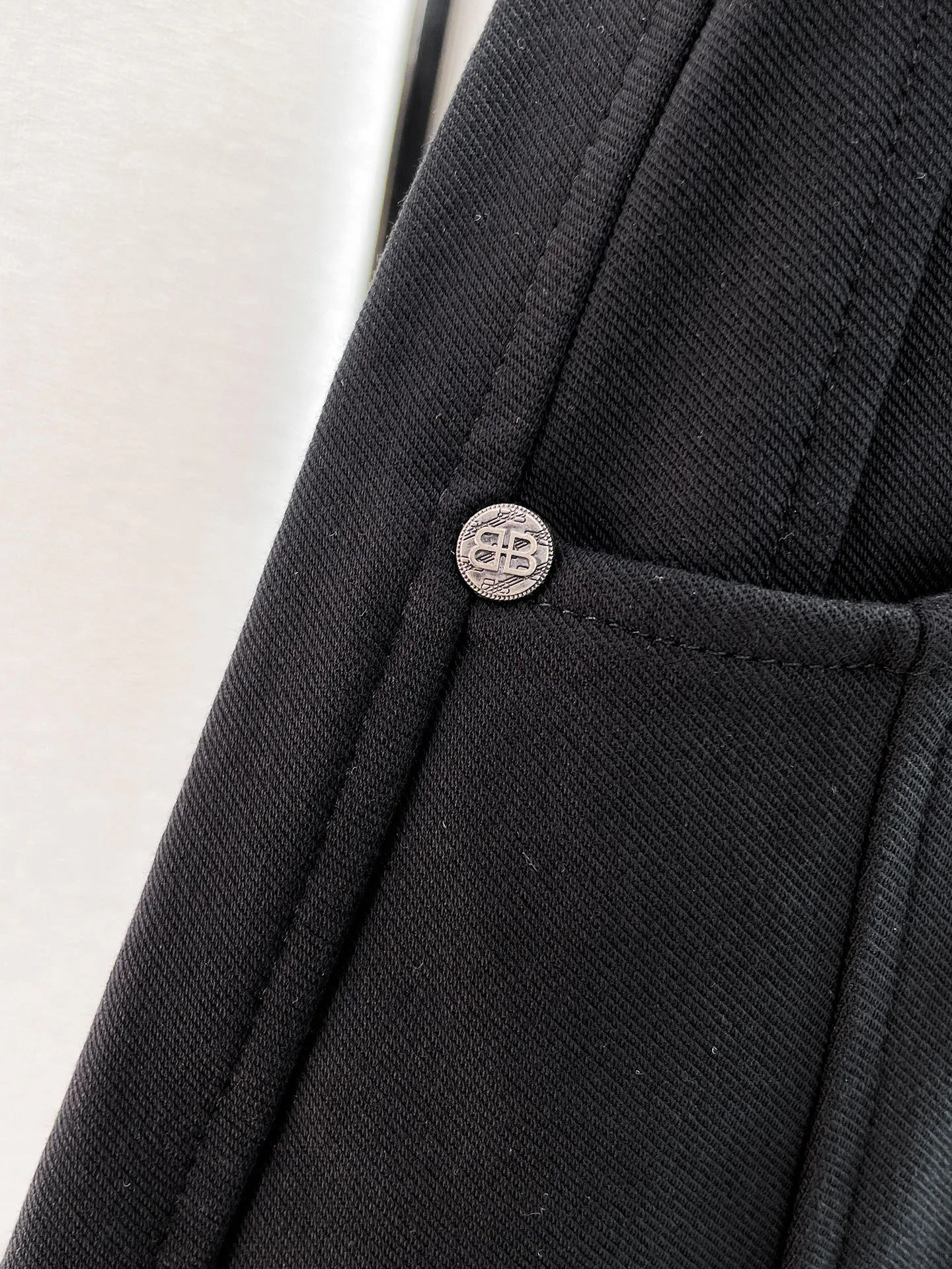 Men's Trousers BALENCIAGA 18499591