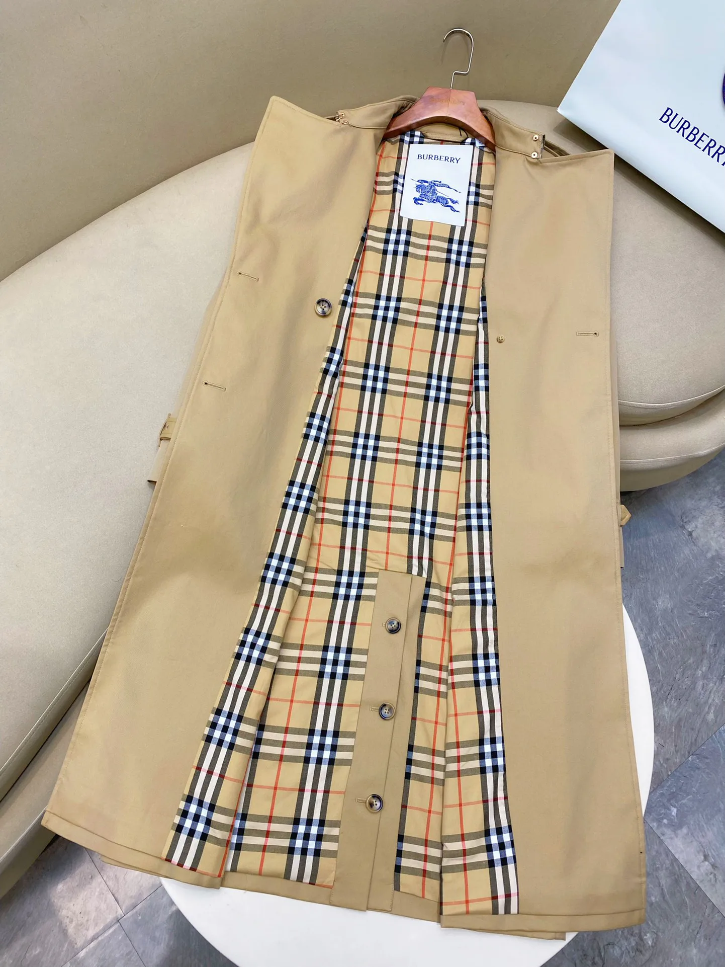 Women's Trench Coats BURBERRY 17906718