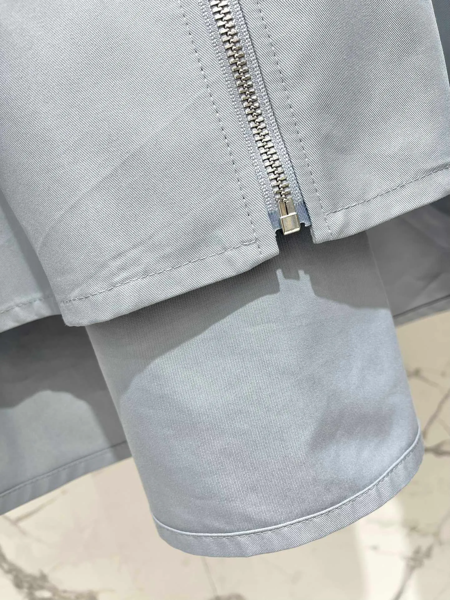 Women's Jackets And Down Jackets LOEWE 18016009