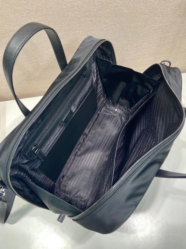 Women's Shoulder Bags PRADA 17948663