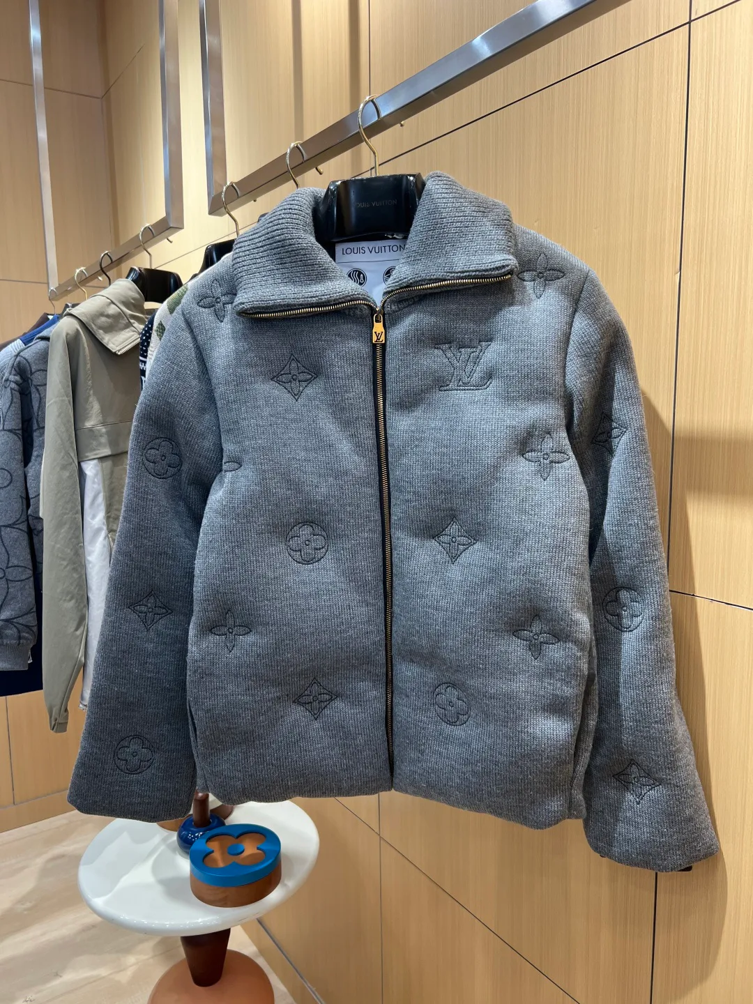 Men's Jackets And Down Jackets LOUIS VUITTON 17480505