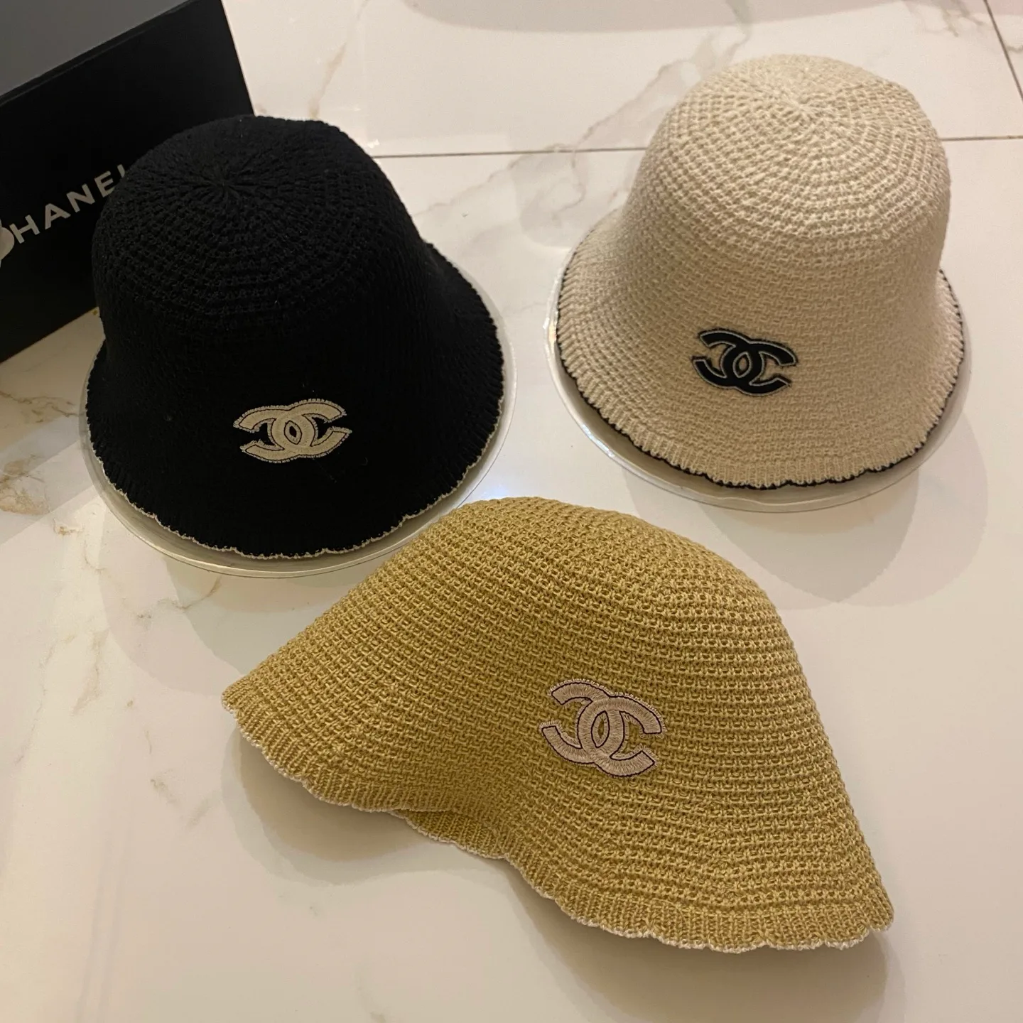 Hats CHANEL 17498307