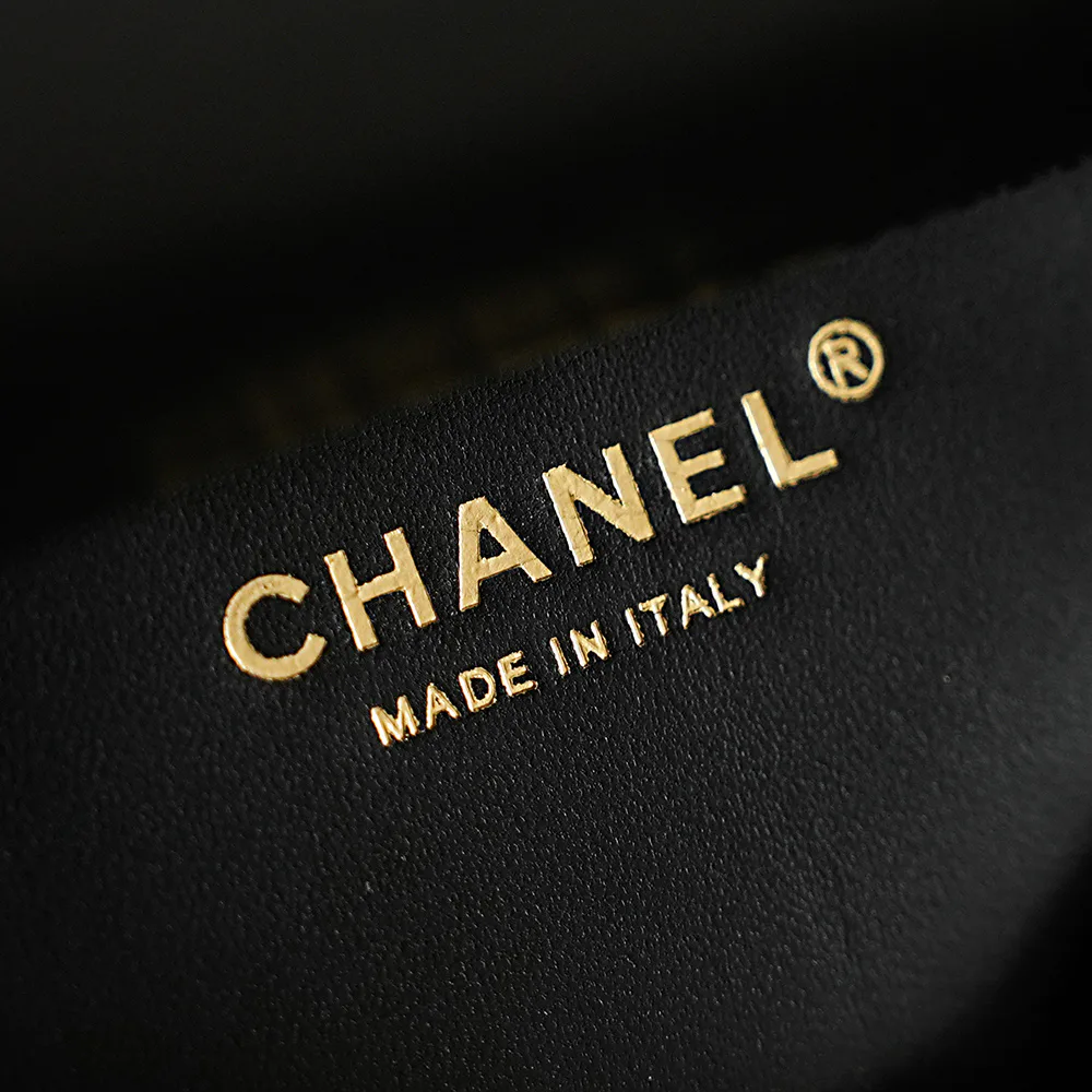 Women's Classic Handbags CHANEL 17867854