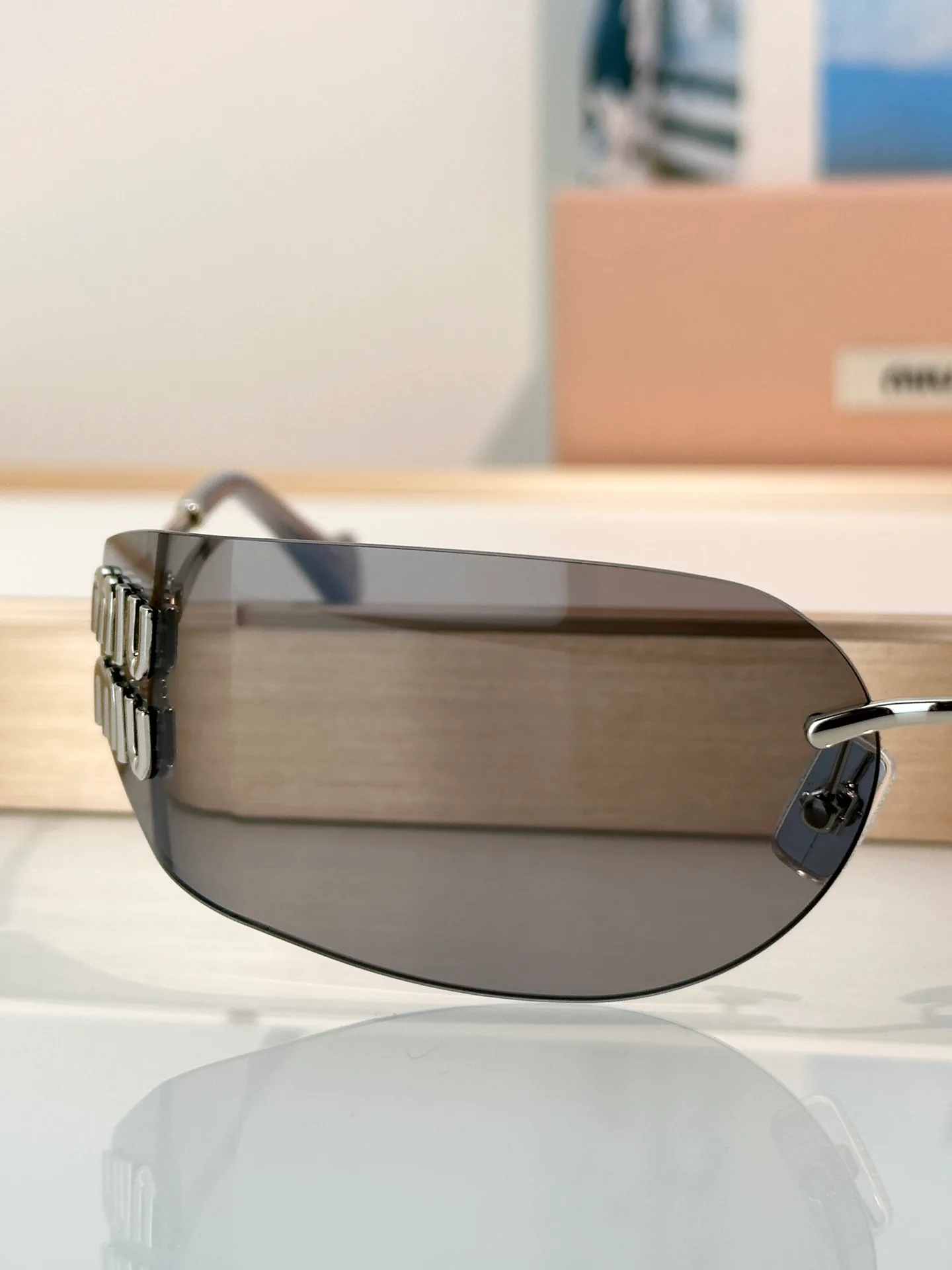 Glasses MIU MIU 18095022