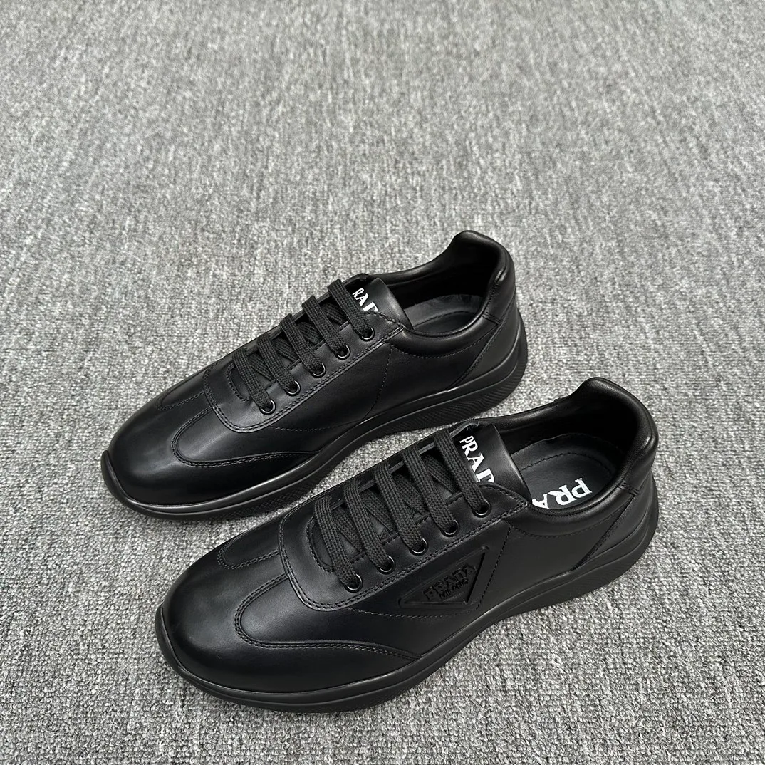 Men's Sneakers PRADA 18076361