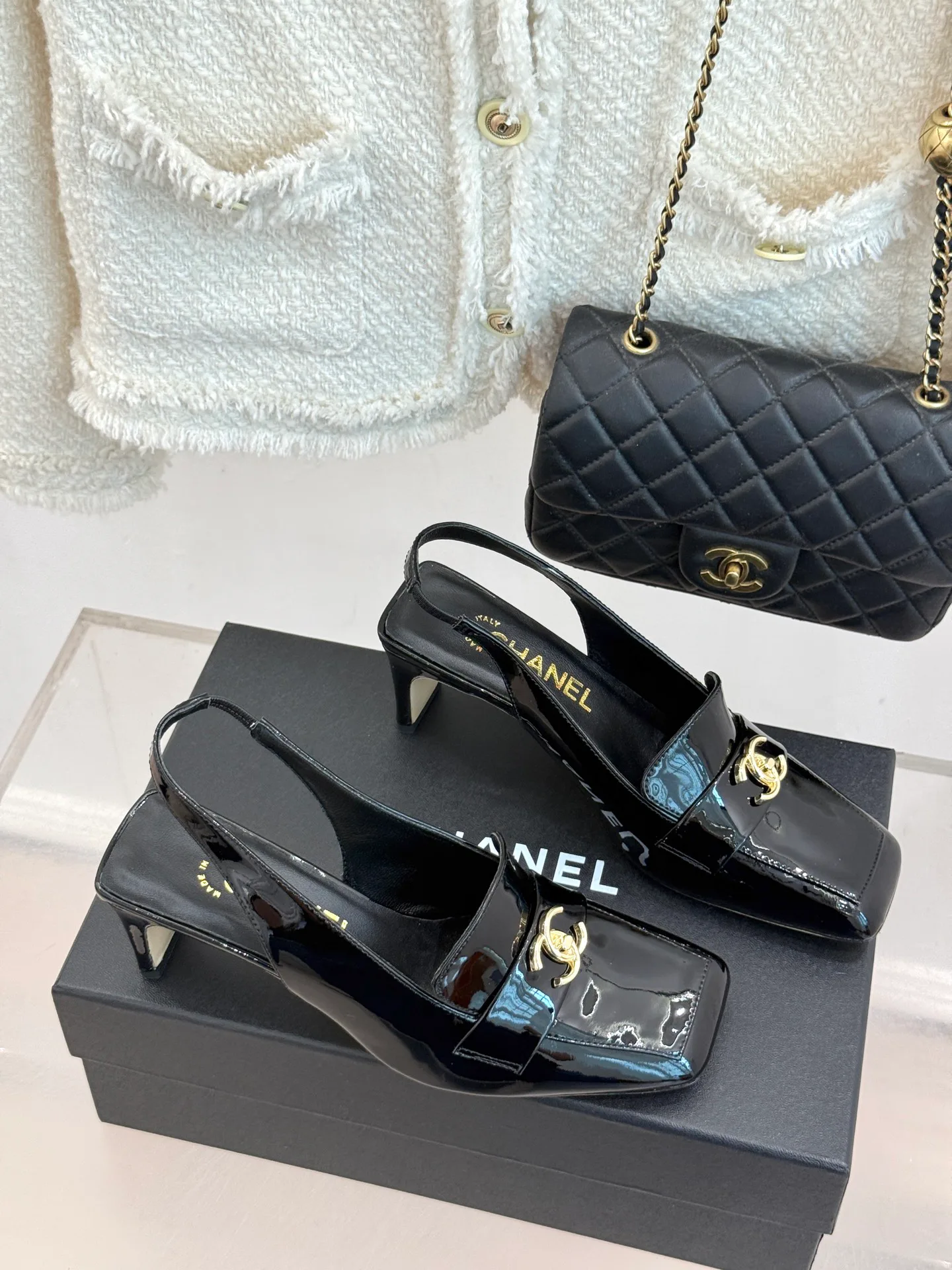 Women's Open-Toe Sandals CHANEL 17699632