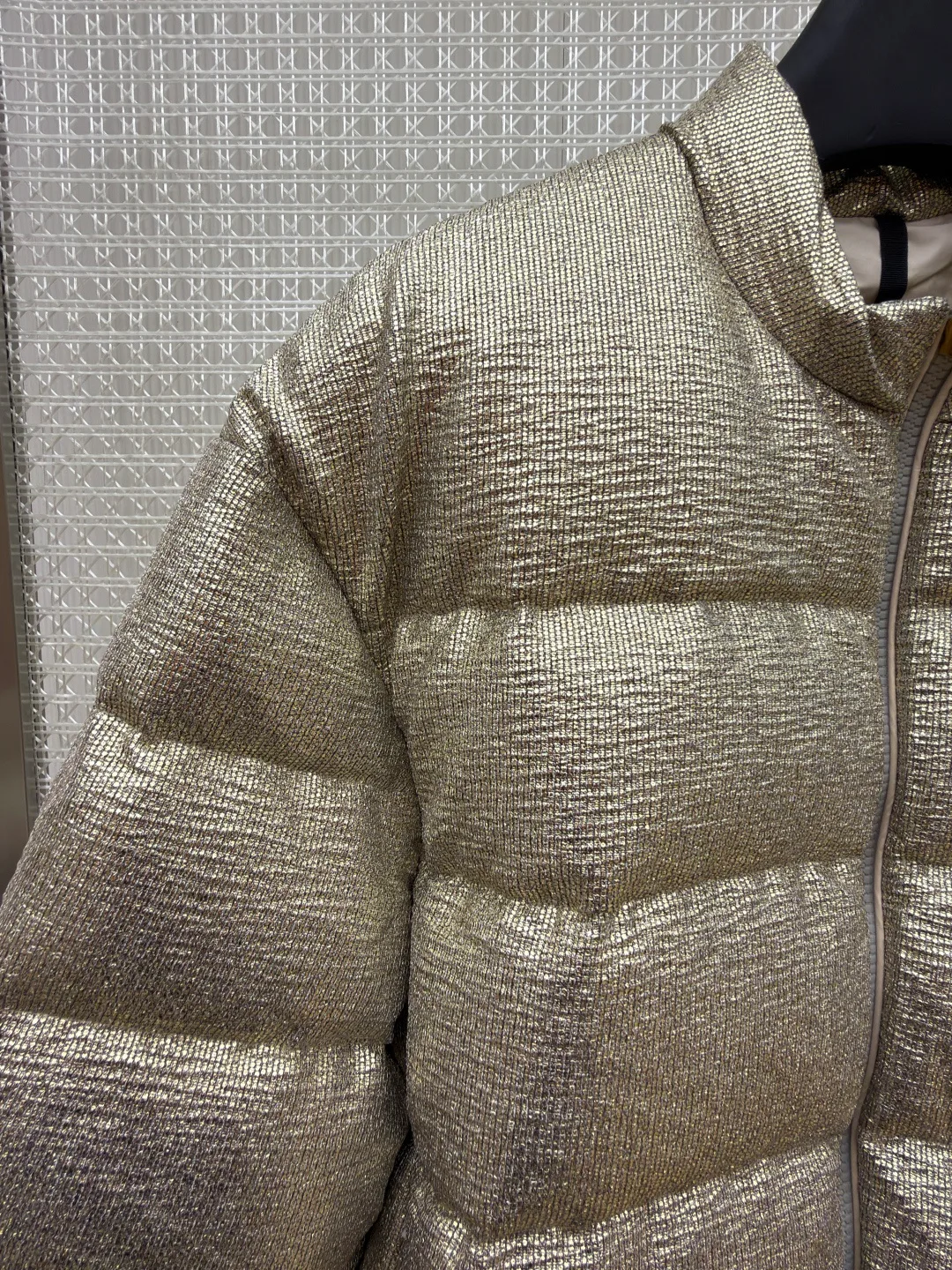Куртки И Пуховики Мужские Moncler 18662961