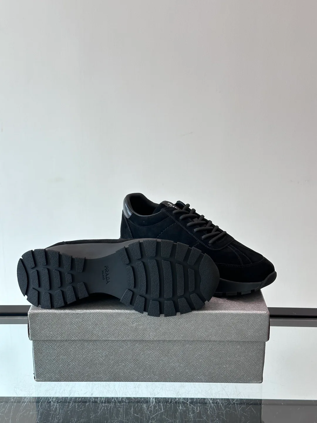 Men's Sneakers PRADA 18449487