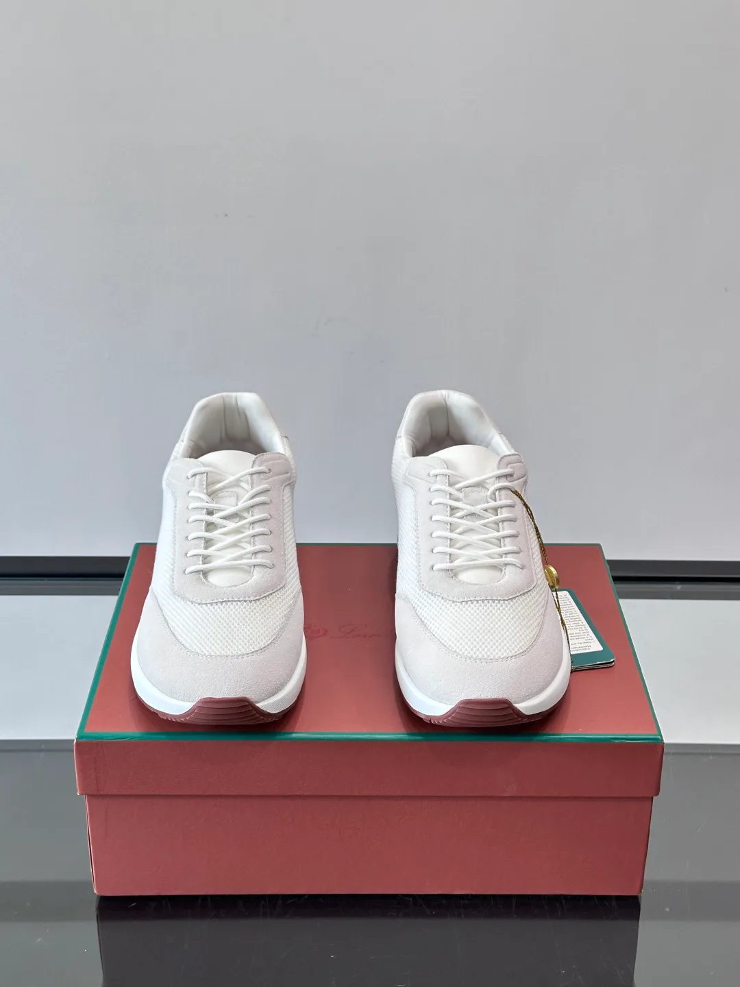 Men's Sneakers LORO PIANA 17730627