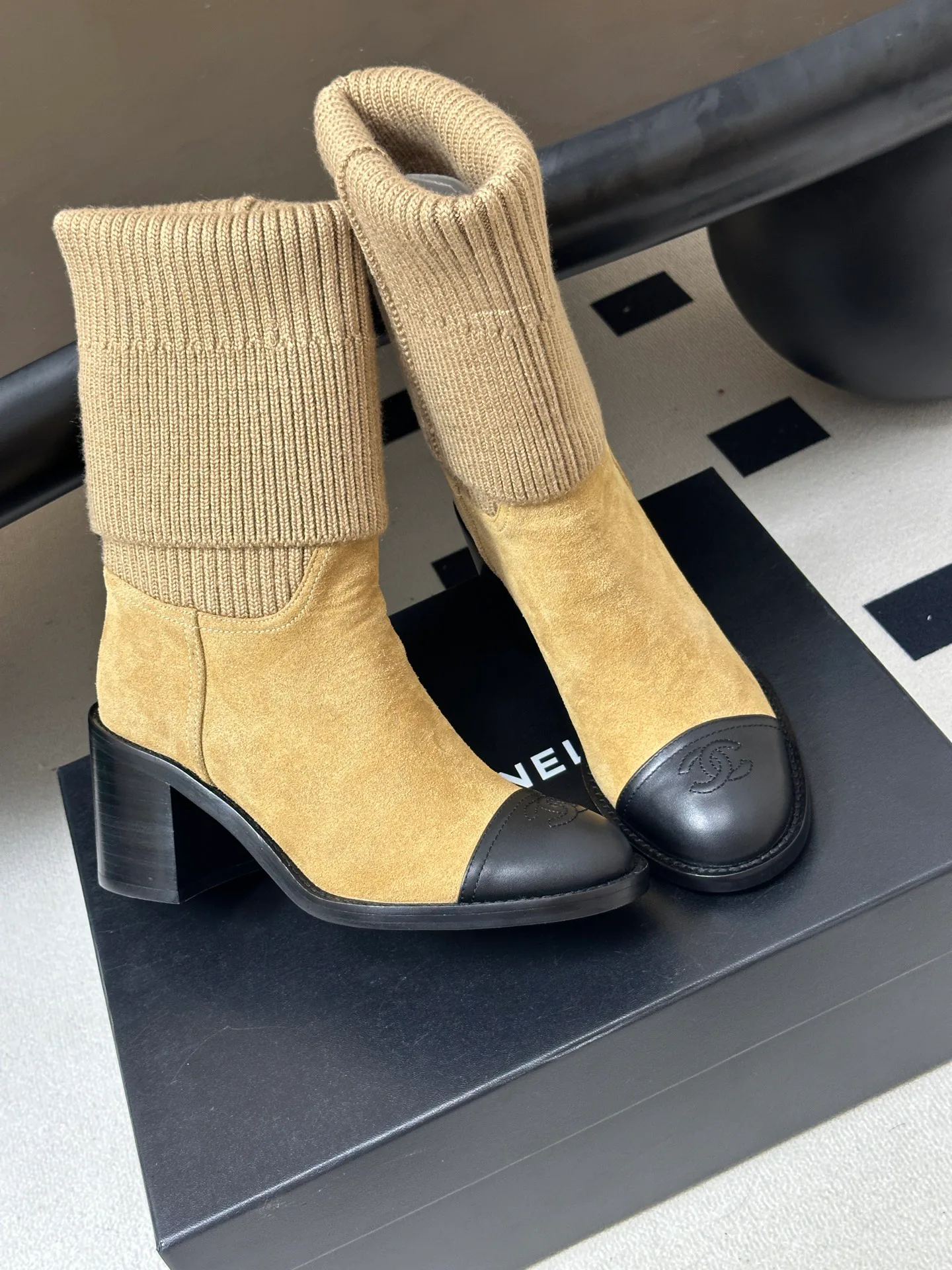 Women's Booties CHANEL 18049167