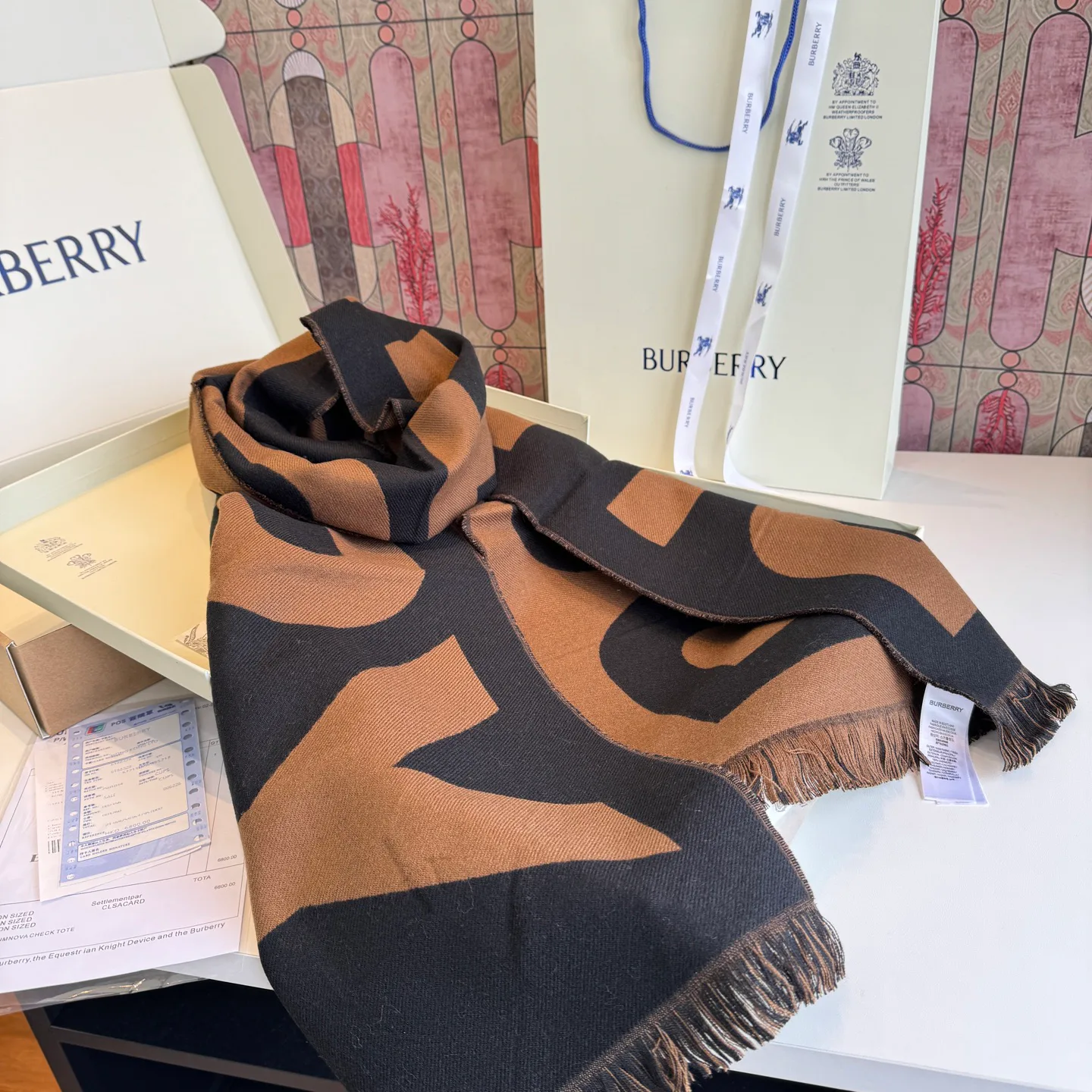 Scarves BURBERRY 18105565
