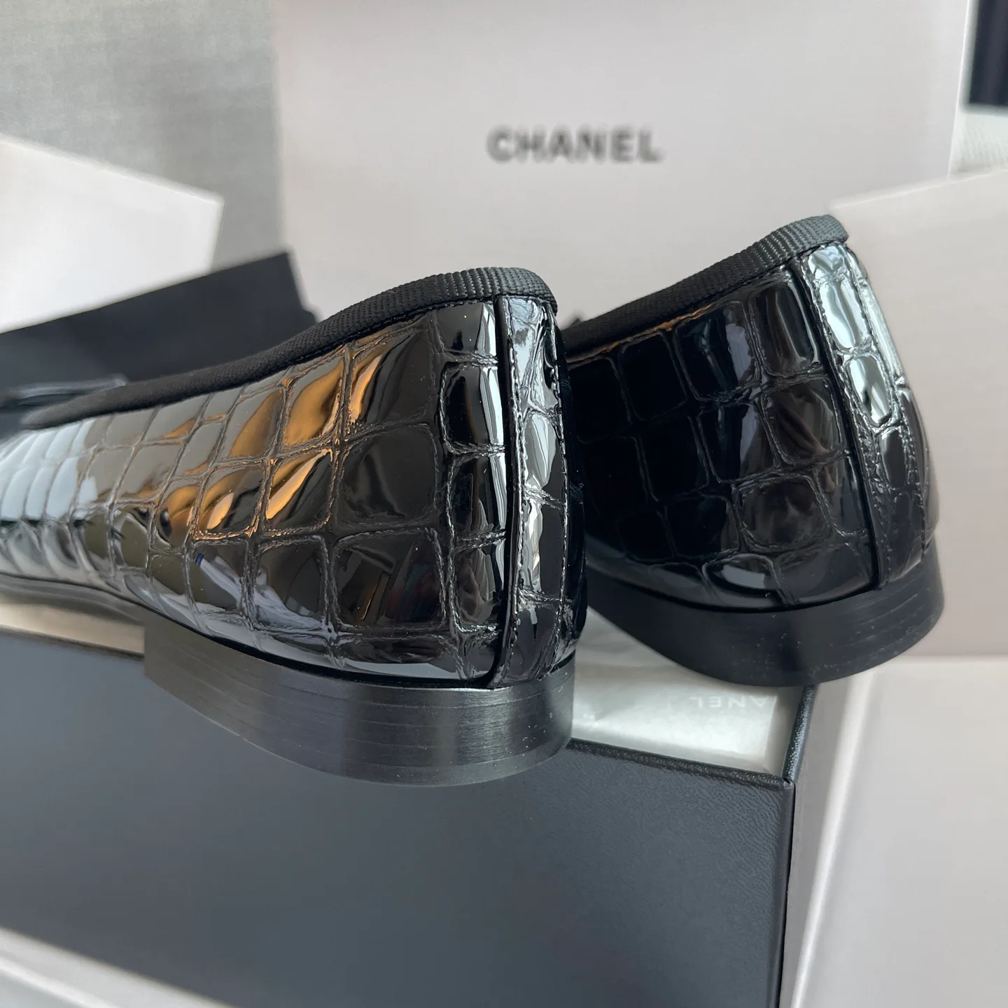 Women's Ballet Flats CHANEL 17643465