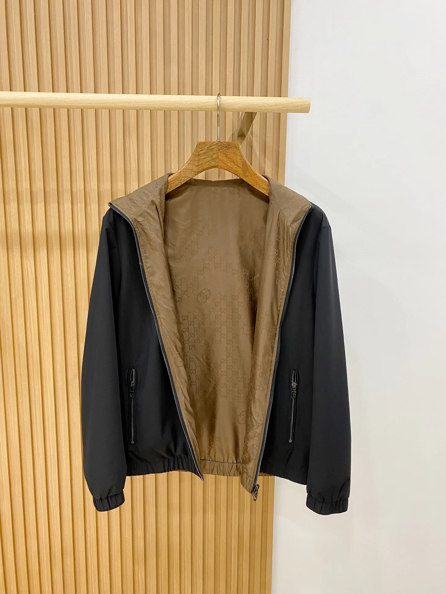 Men's Jackets And Down Jackets GUCCI 18246890