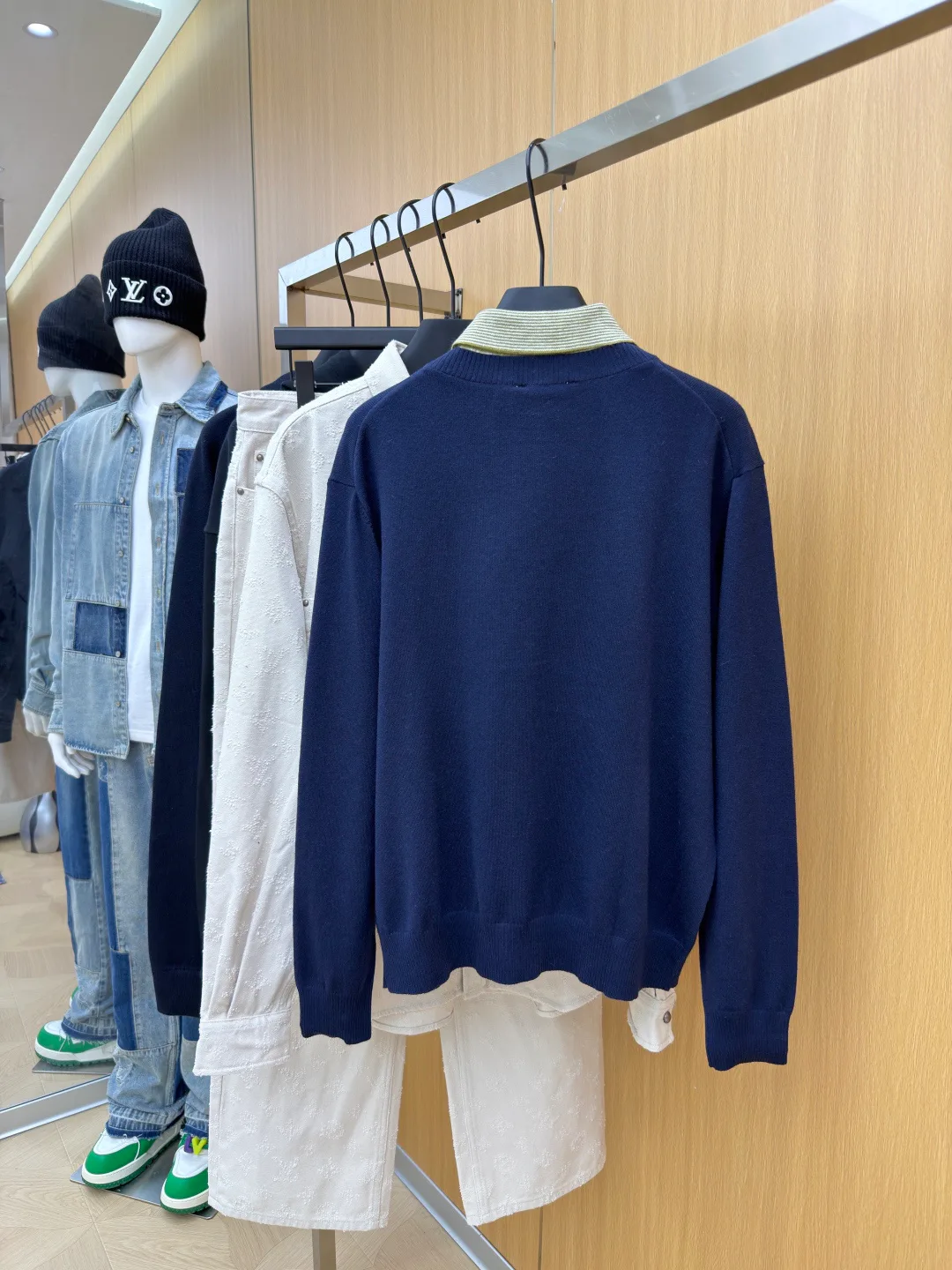 Men's Jumpers And Sweaters MIU MIU 17933349
