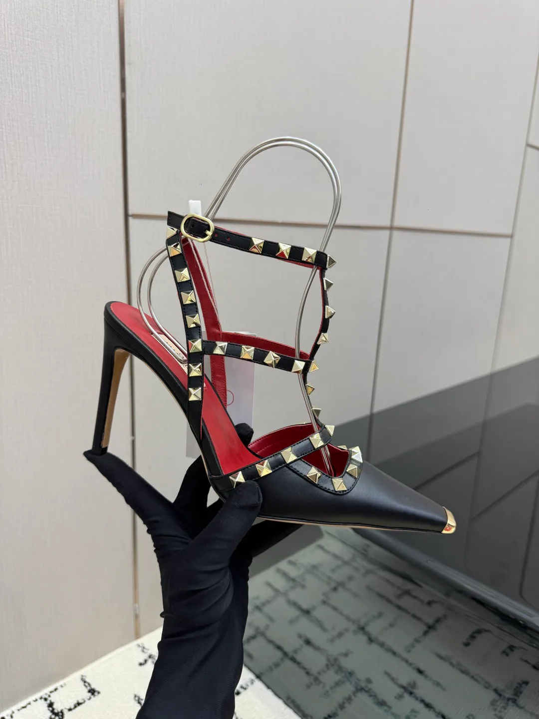 Women's Open-Toe Sandals VALENTINO 17594493