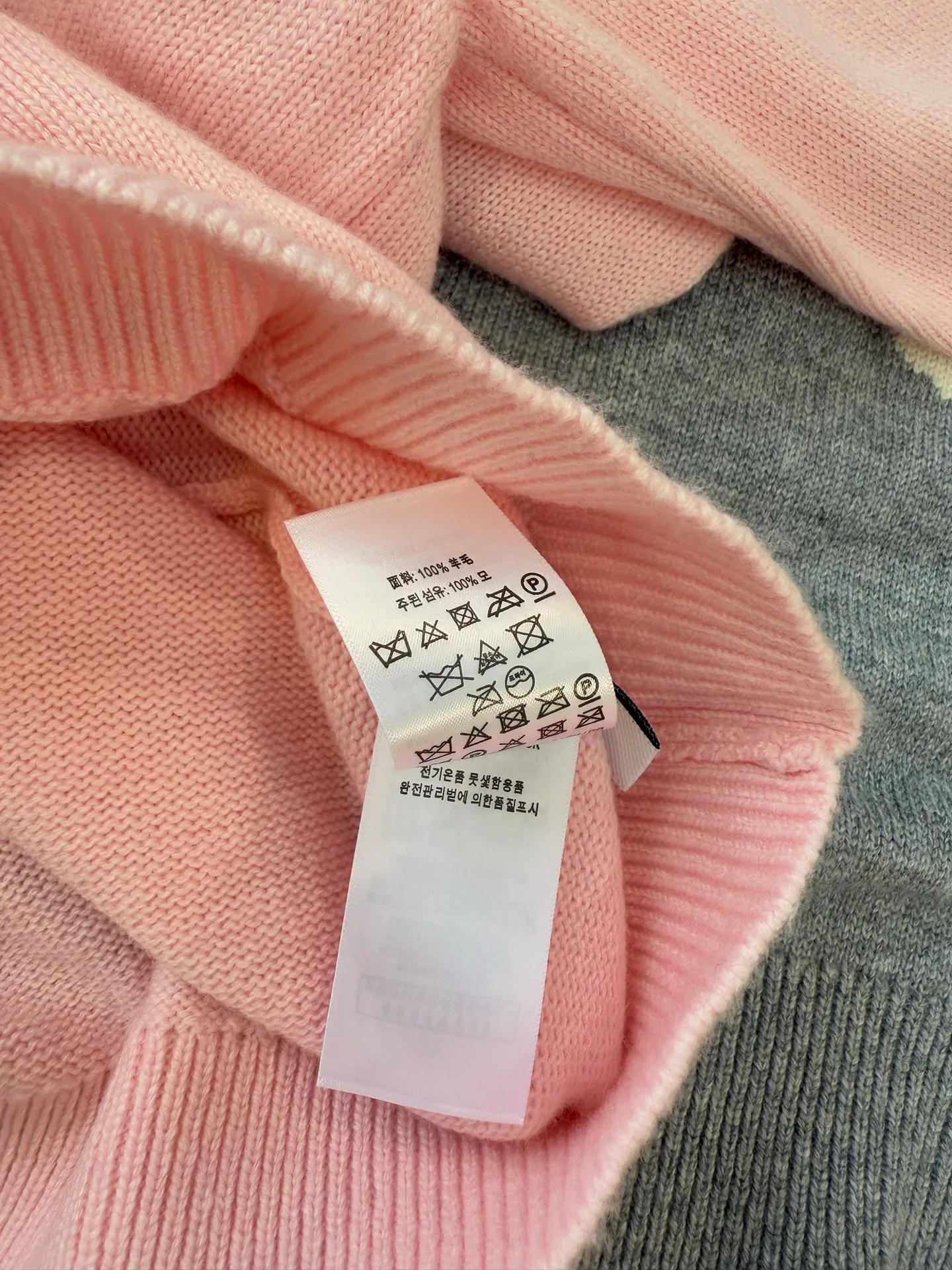 Women's Jumpers And Sweaters BURBERRY 18540339