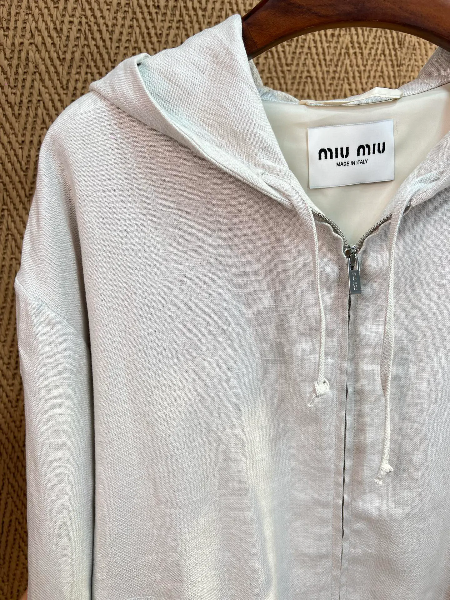 Women's Jackets And Down Jackets MIU MIU 18324222