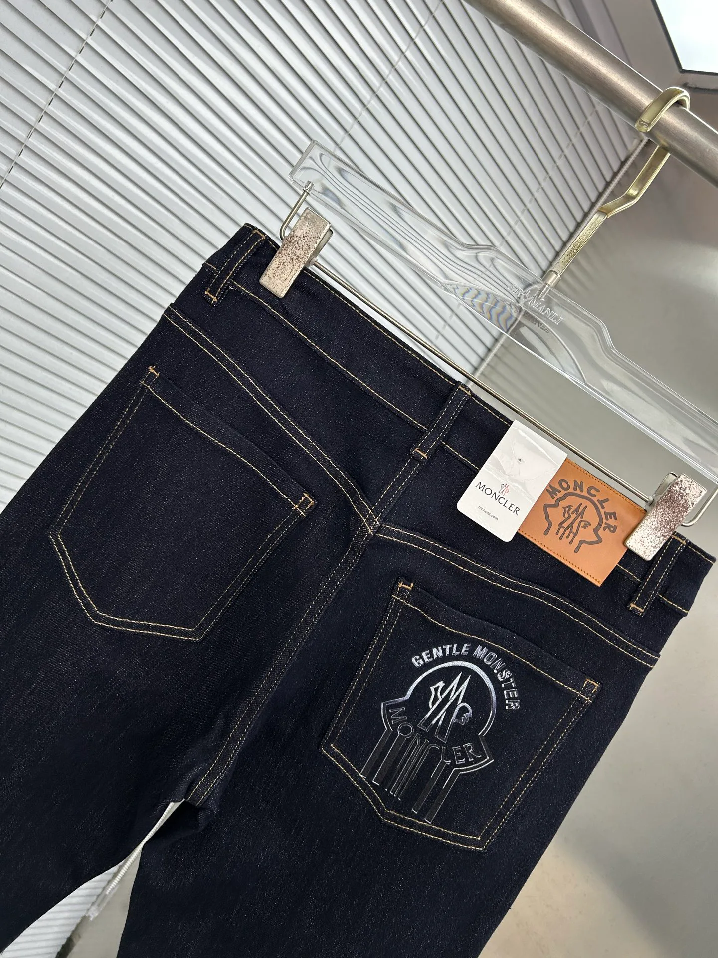 Men's Jeans MONCLER 18289484
