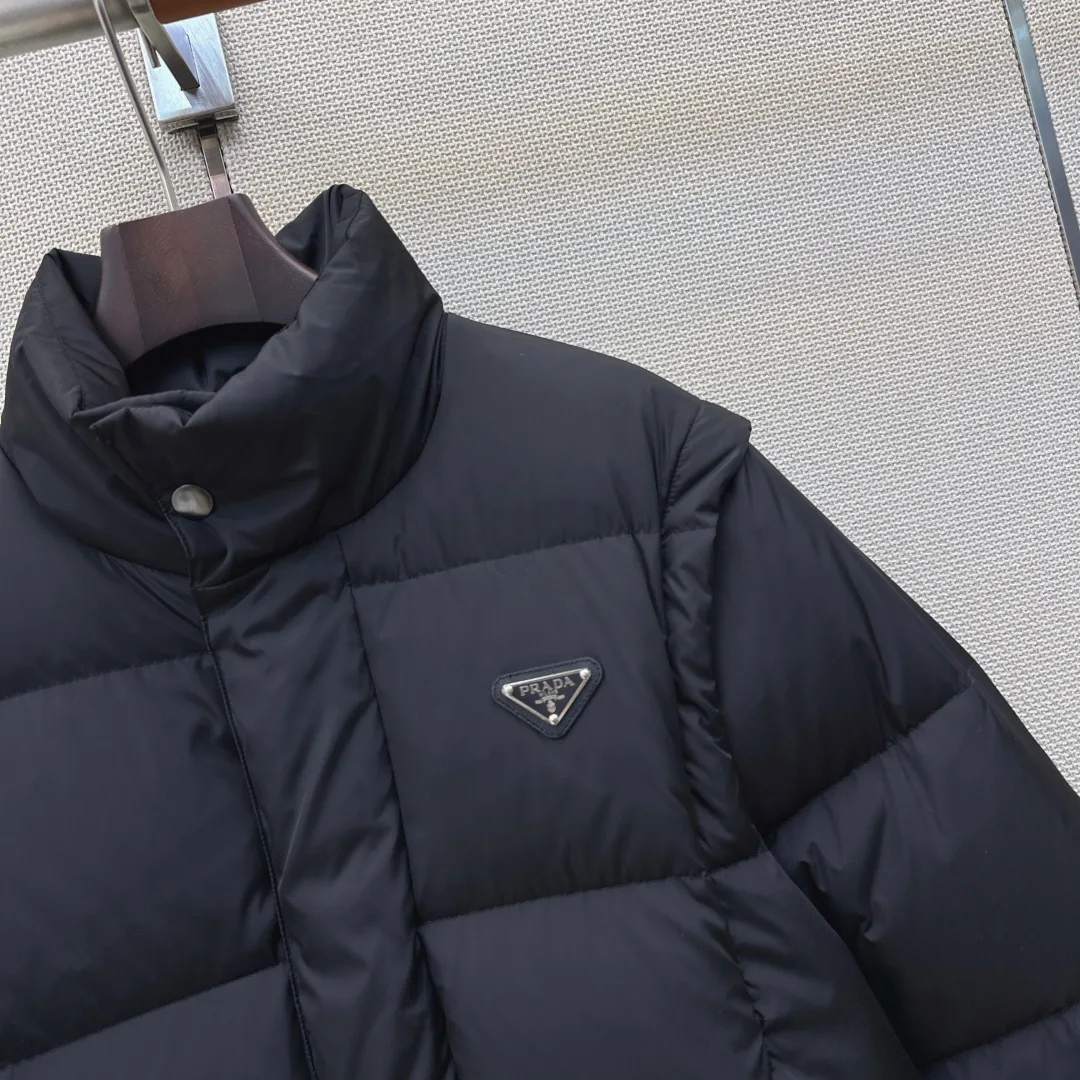 Women's Jackets And Down Jackets PRADA 18348218