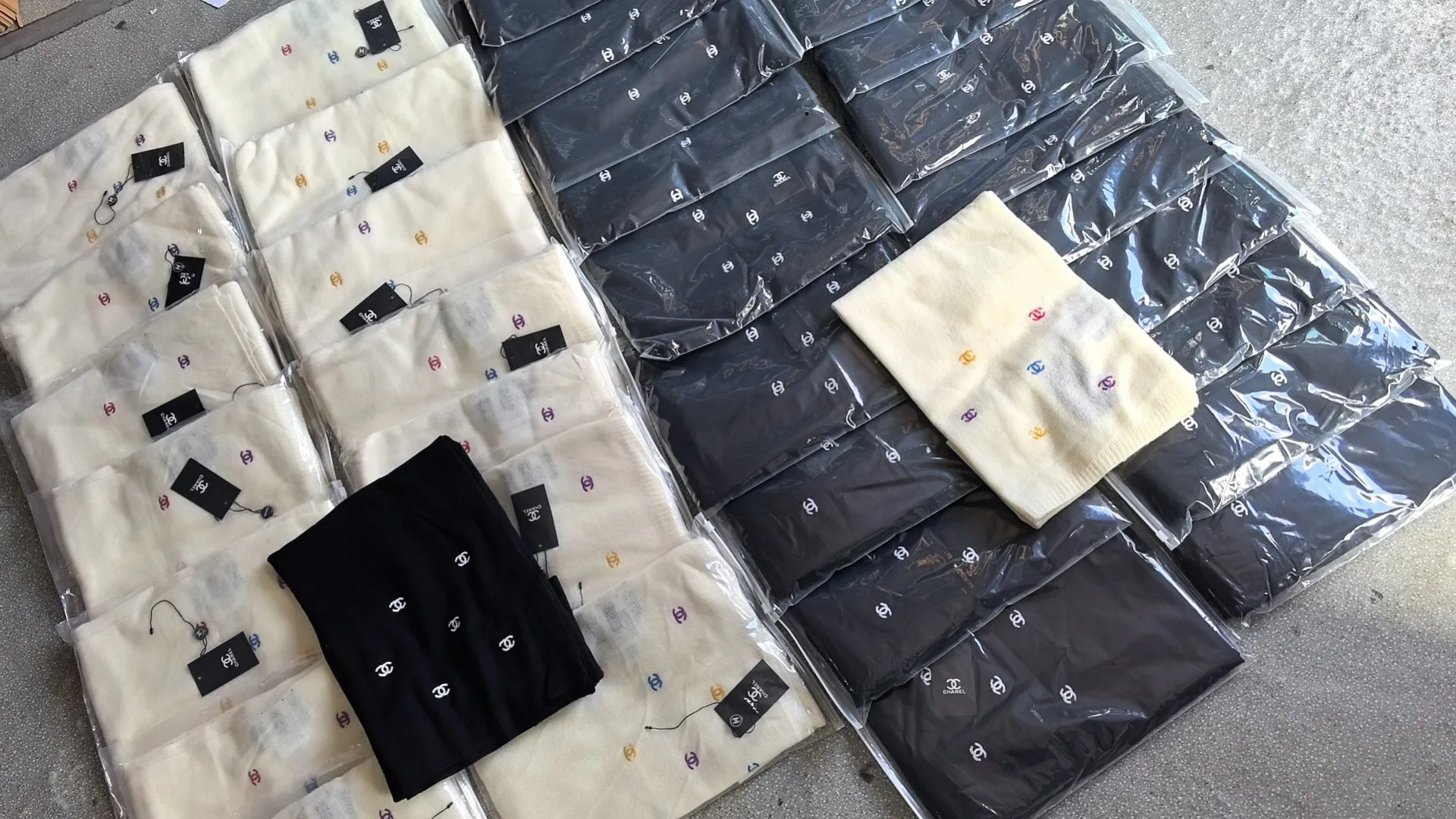 Scarves CHANEL 17916827