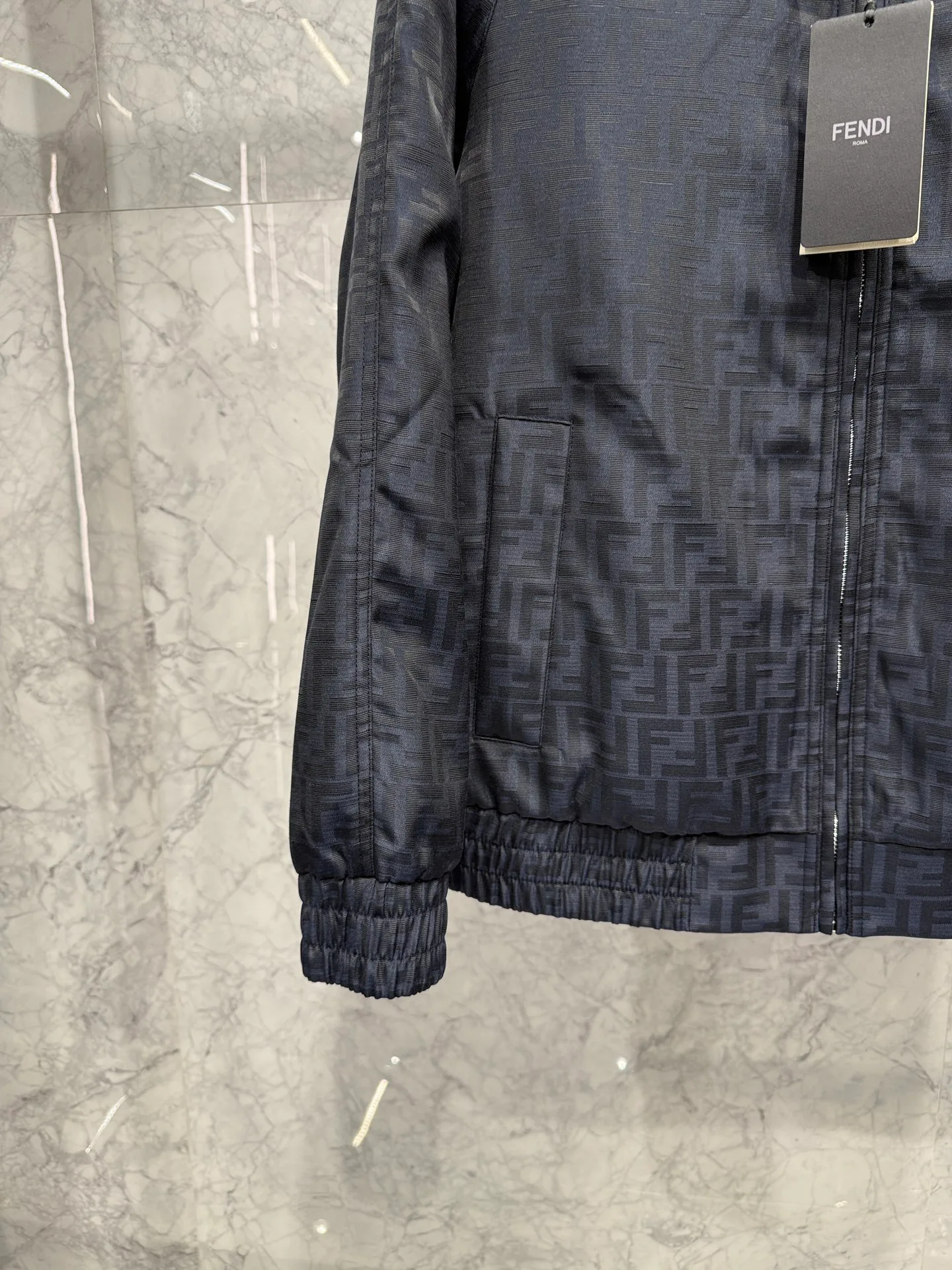 Women's Jackets And Down Jackets FENDI 18462505