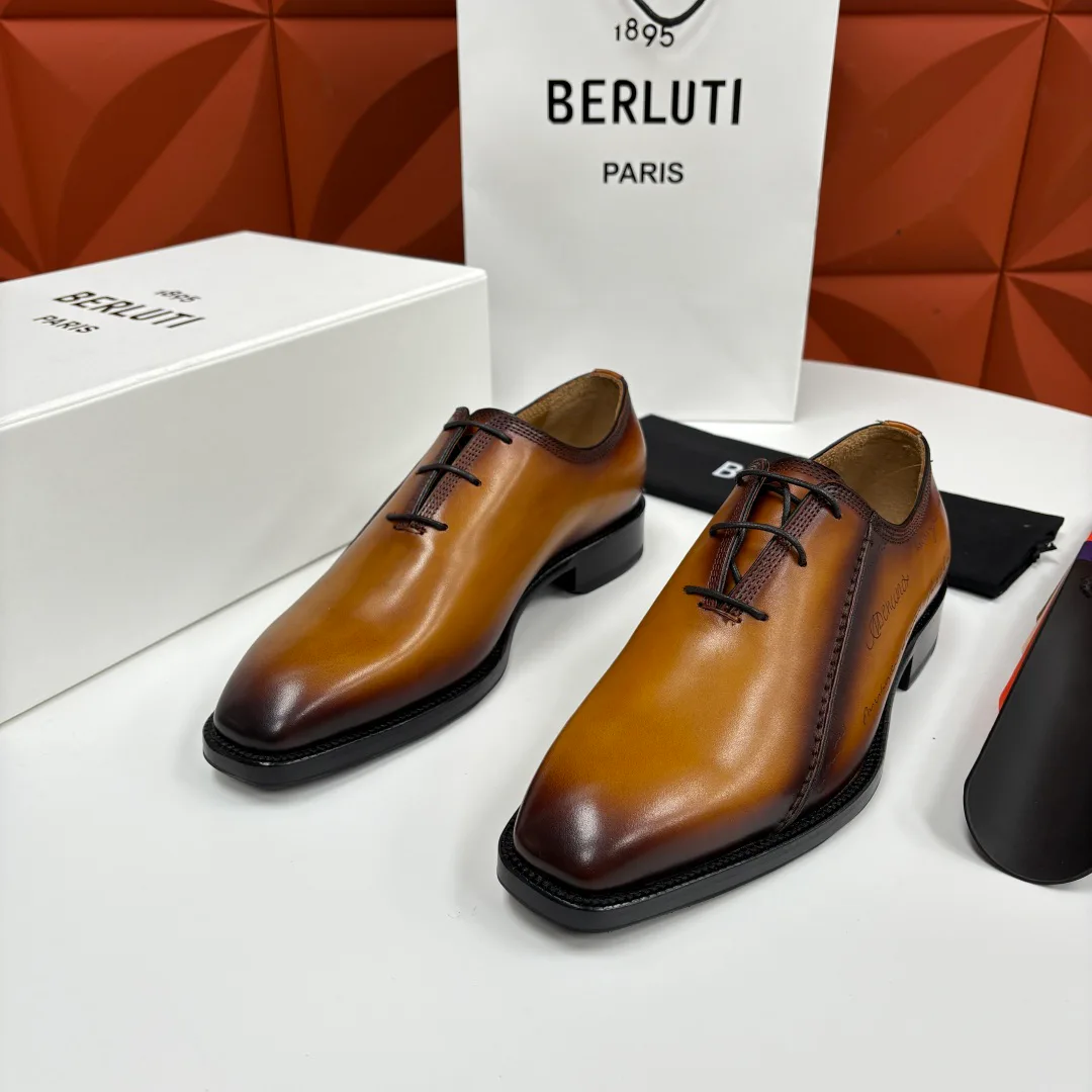 Men's Loafers And Dress Shoes BERLUTI 18117432