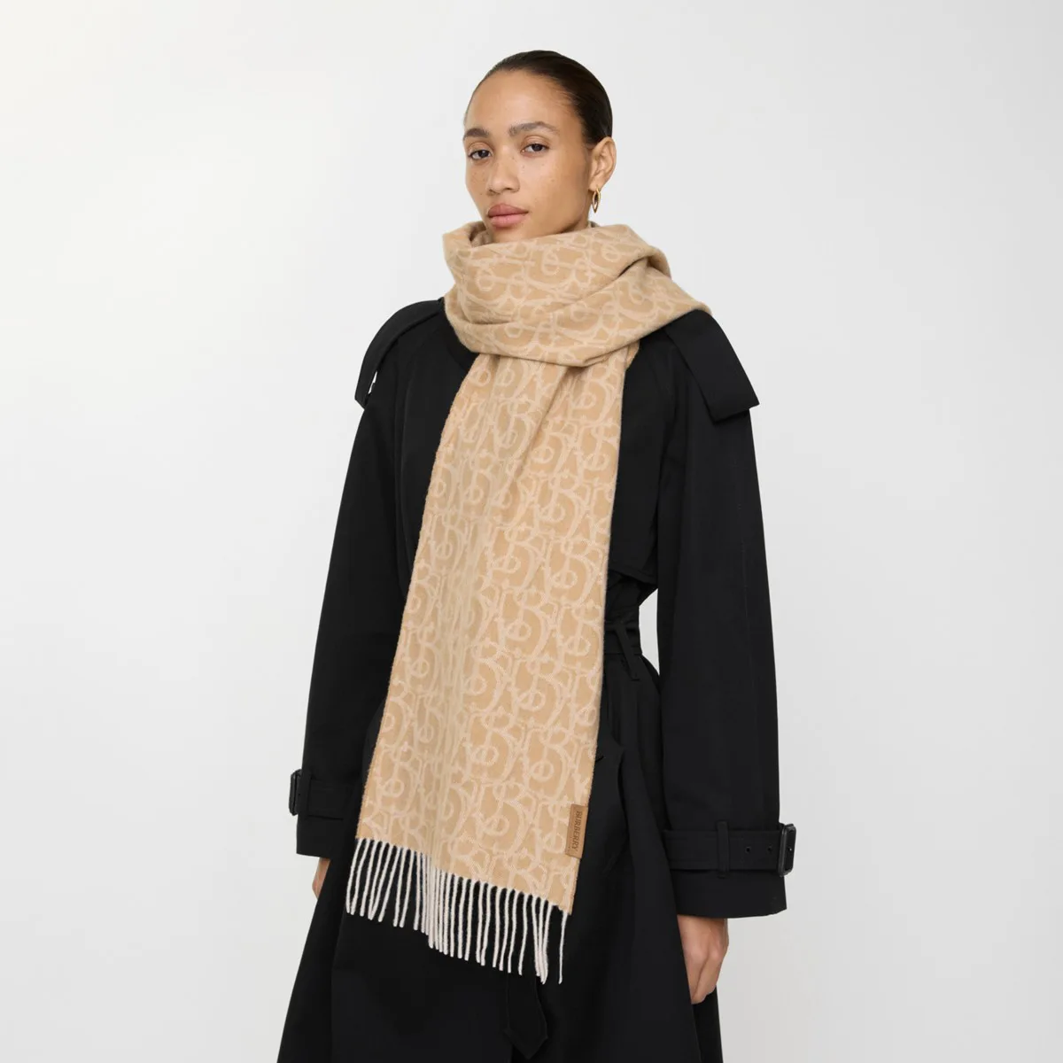 Scarves BURBERRY 18222529