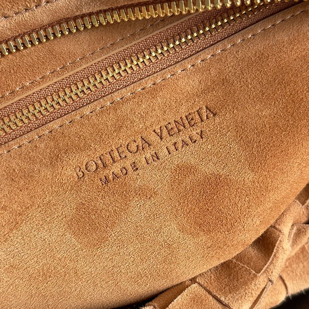 Women's Classic Handbags BOTTEGA VENETA 17972688