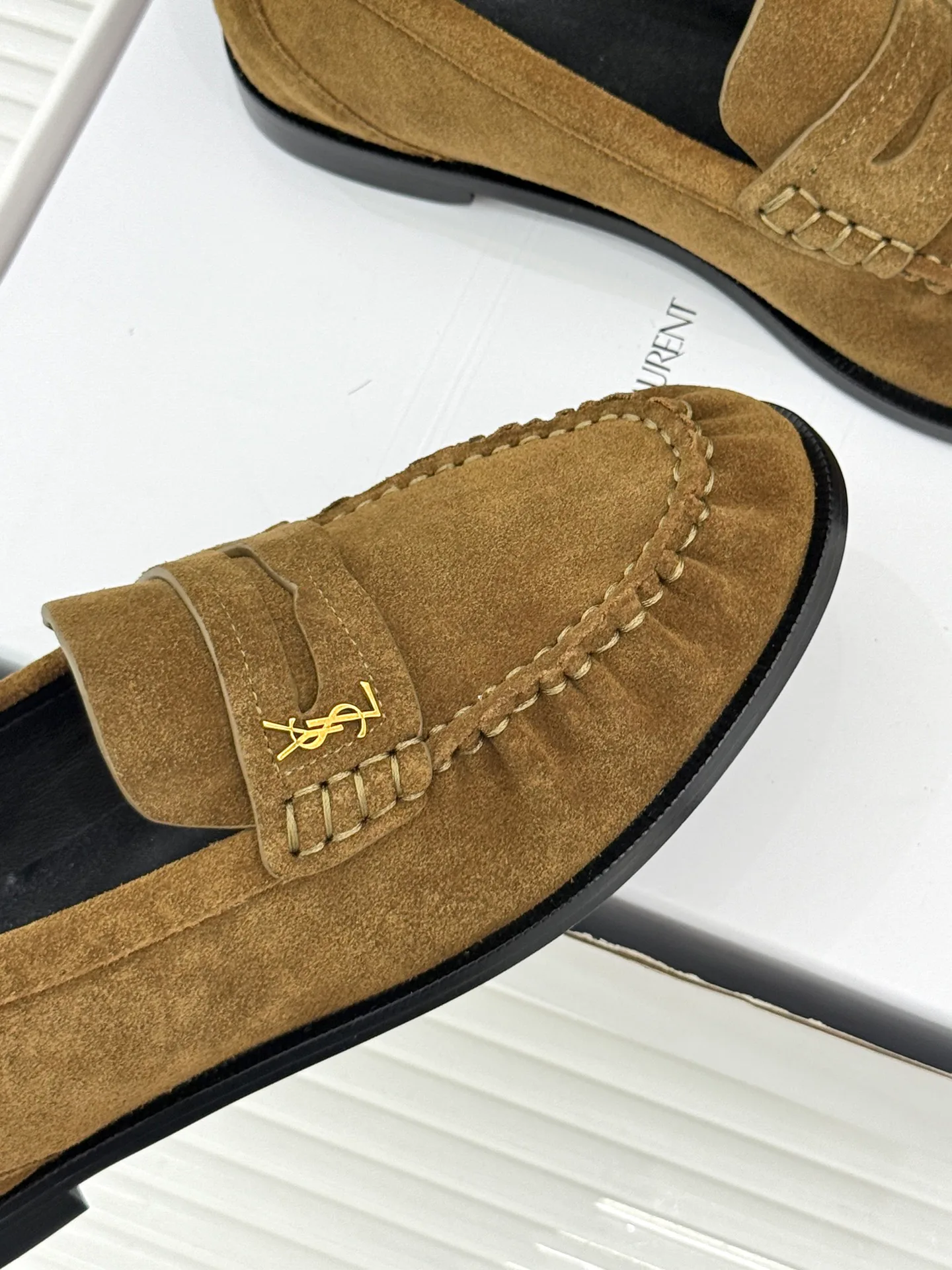 Women's Loafers And Moccasins SAINT LAURENT 17514971