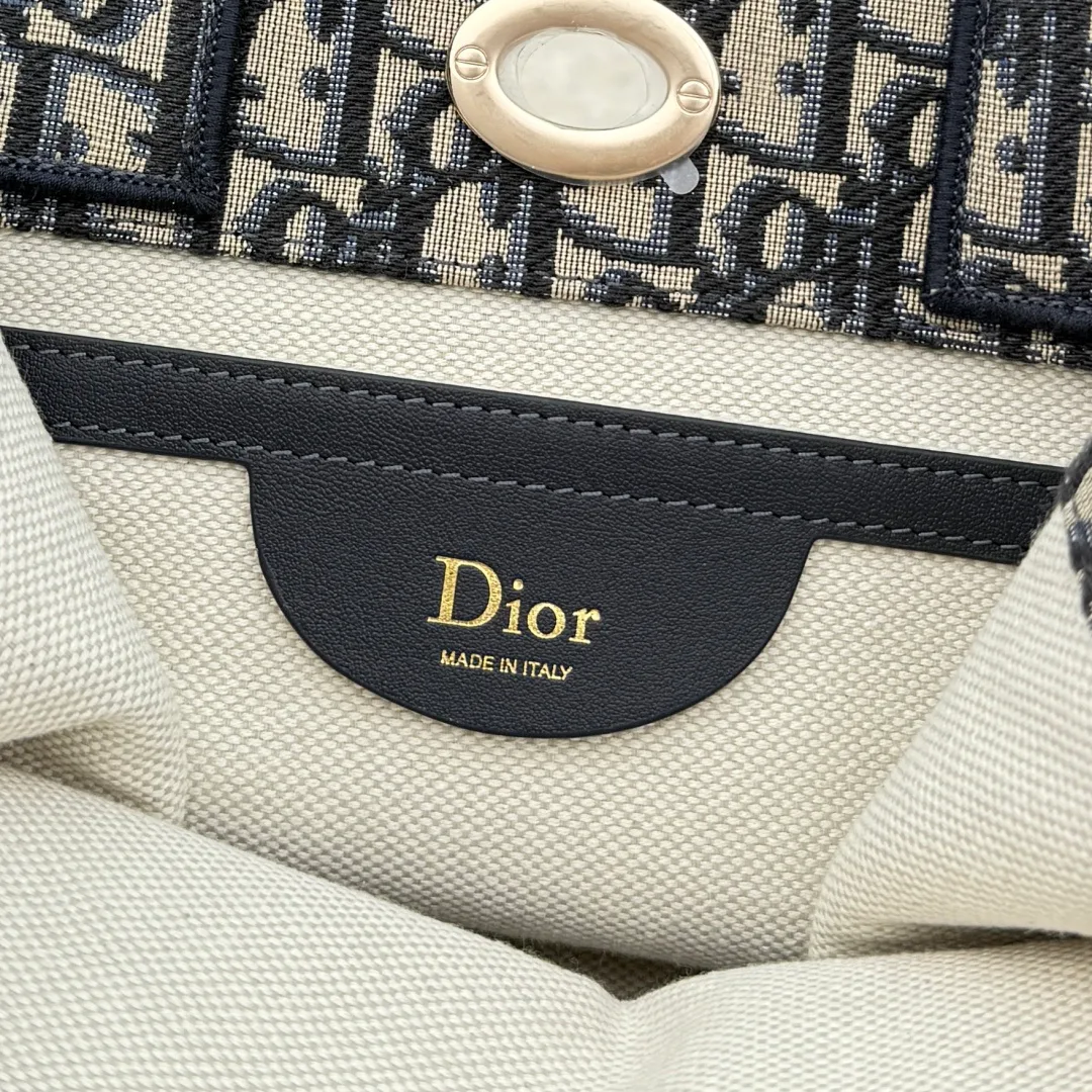 Women's Classic Handbags CHRISTIAN DIOR 17920073