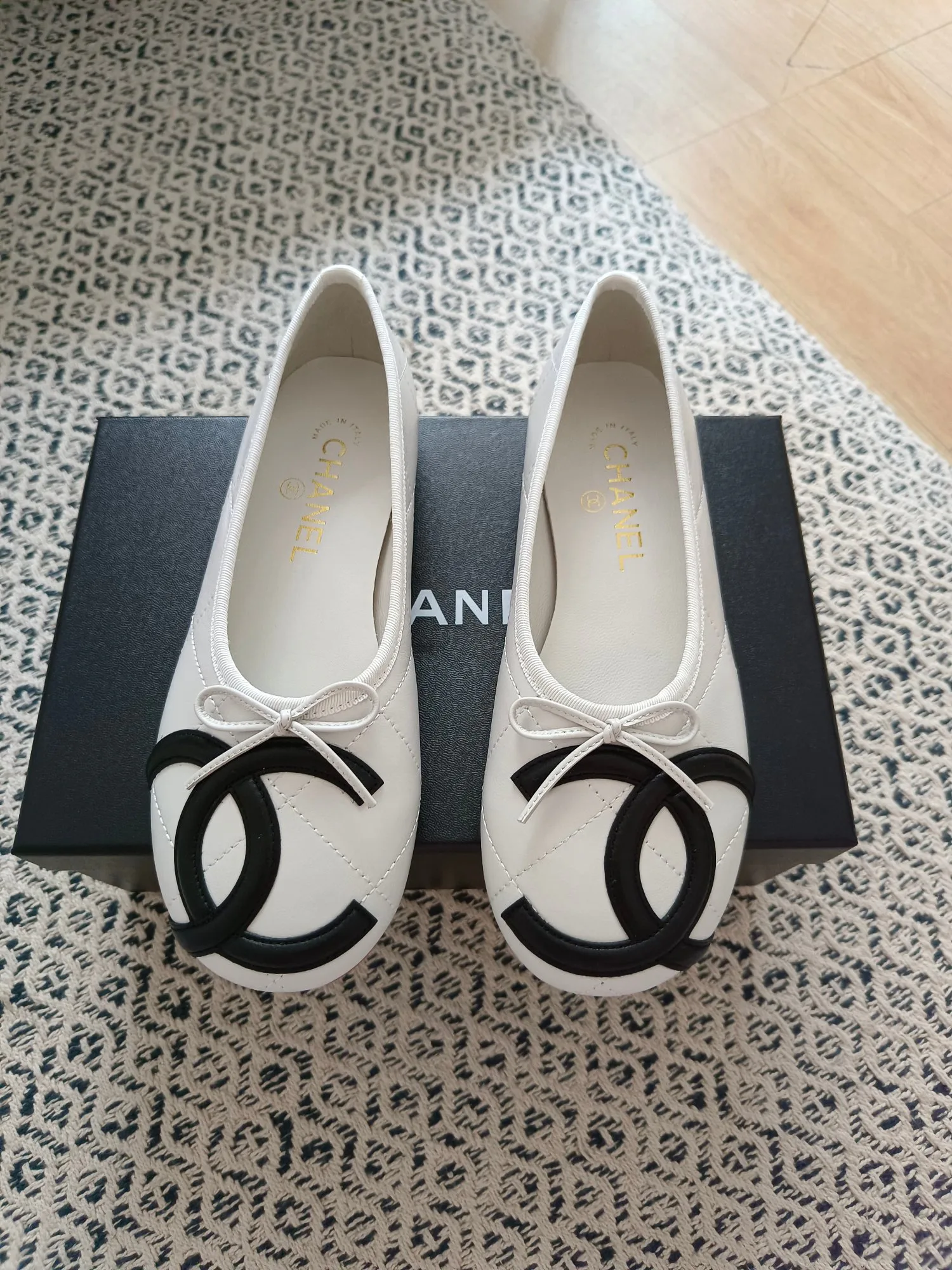 Women's Ballet Flats CHANEL 18475356