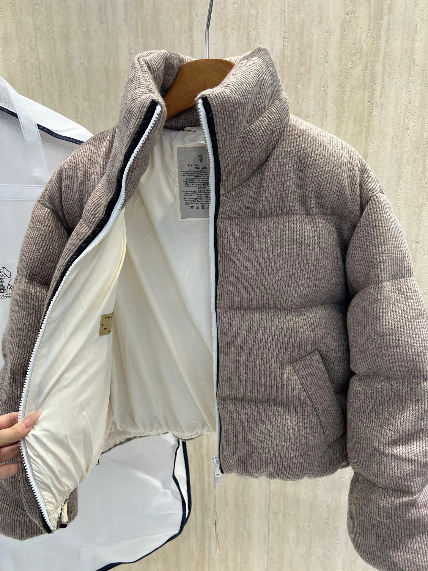 Men's Jackets And Down Jackets BRUNELLO CUCINELLI 18231730